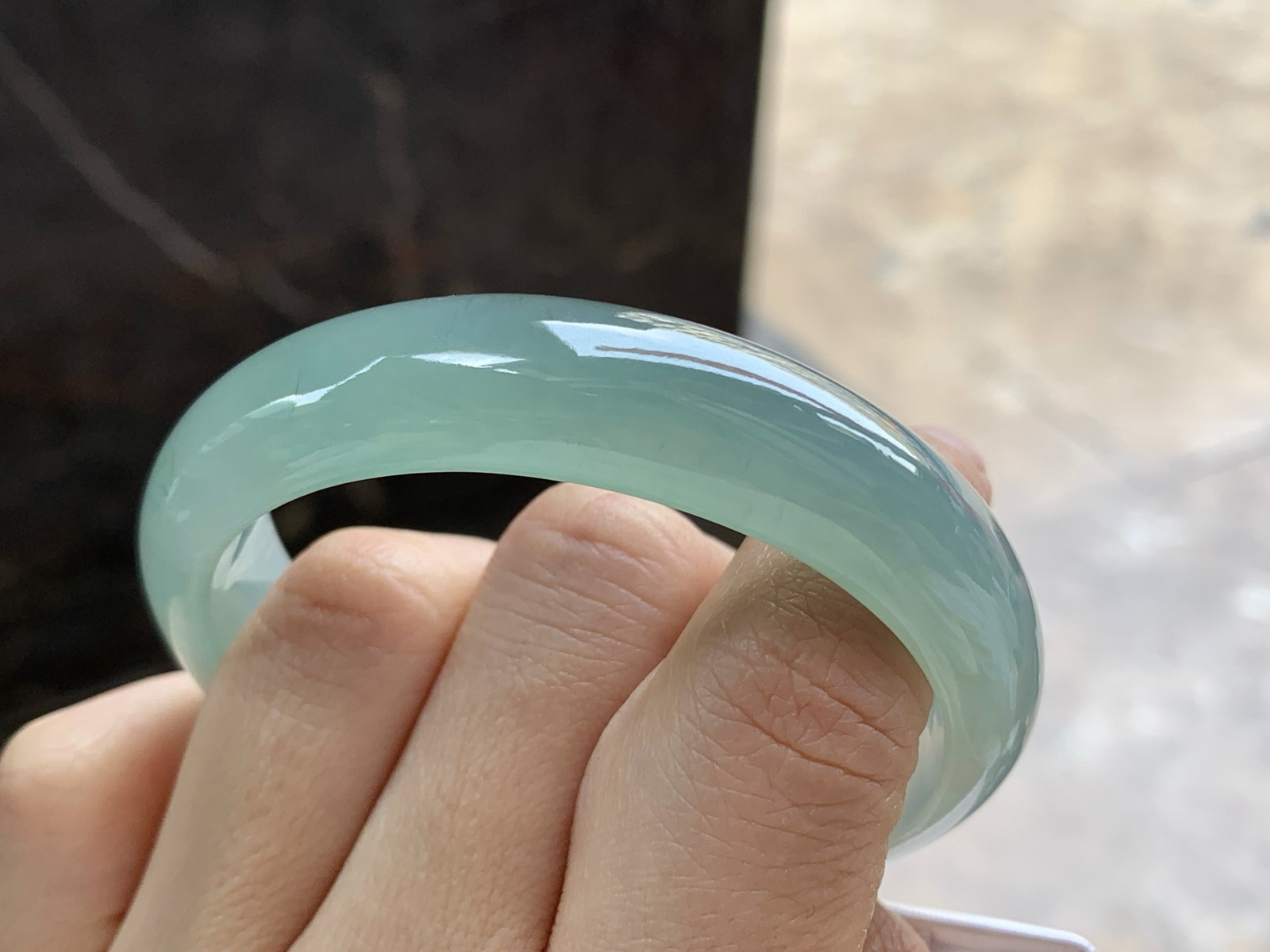 53.3-13.4-6.6

冰晴贵妃手镯^_^起光 正圈51可以带