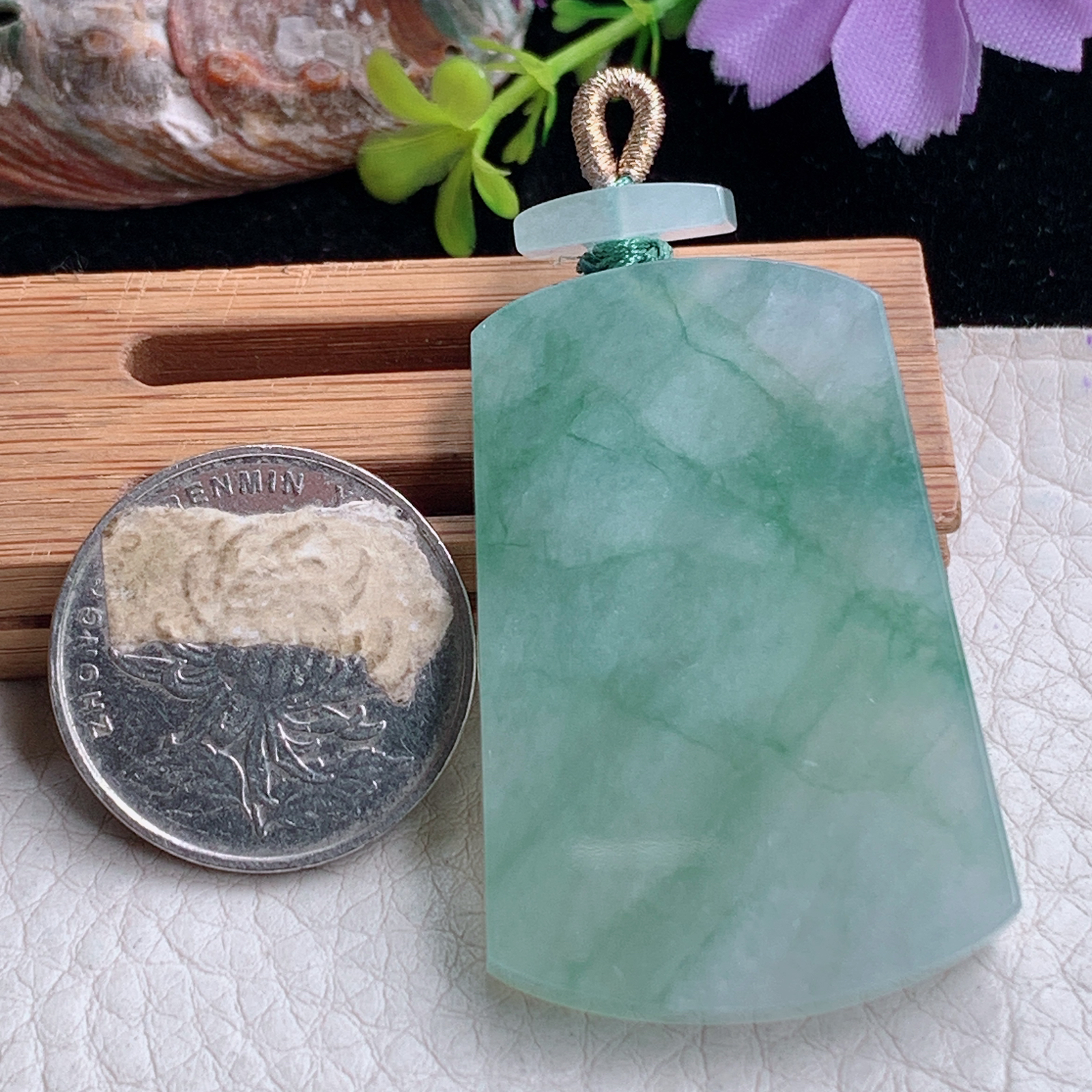 zz3实拍44.8*29.5*5.3天然缅甸翡翠飘花平安无事牌吊坠