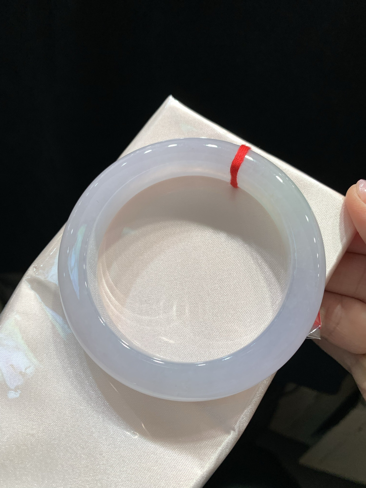 尺寸58.6/12.6/10.3，冰紫罗兰手镯
水润细腻 冰透