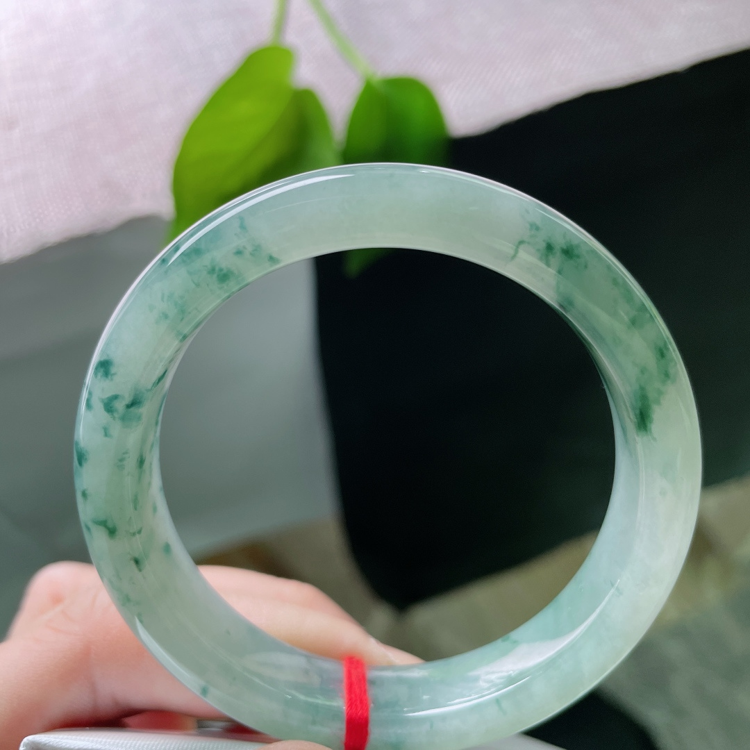 飘花正圈，冰润细腻，清新俊逸，飘逸灵动，贵气，无裂，ss55167a