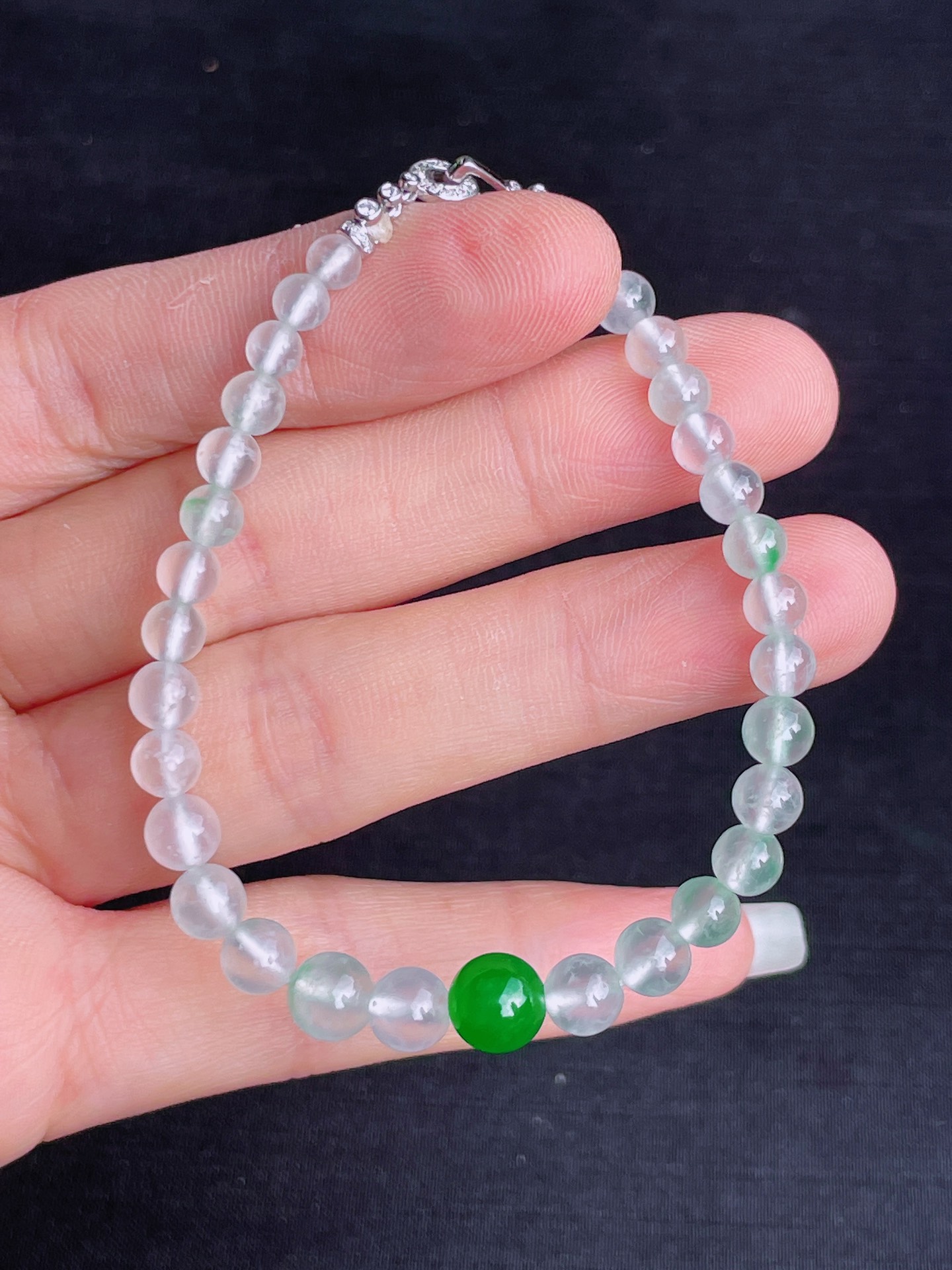 ️超值，高冰珠子手串，晶莹剔透，新颖时尚，无裂，4.5-6-7.5