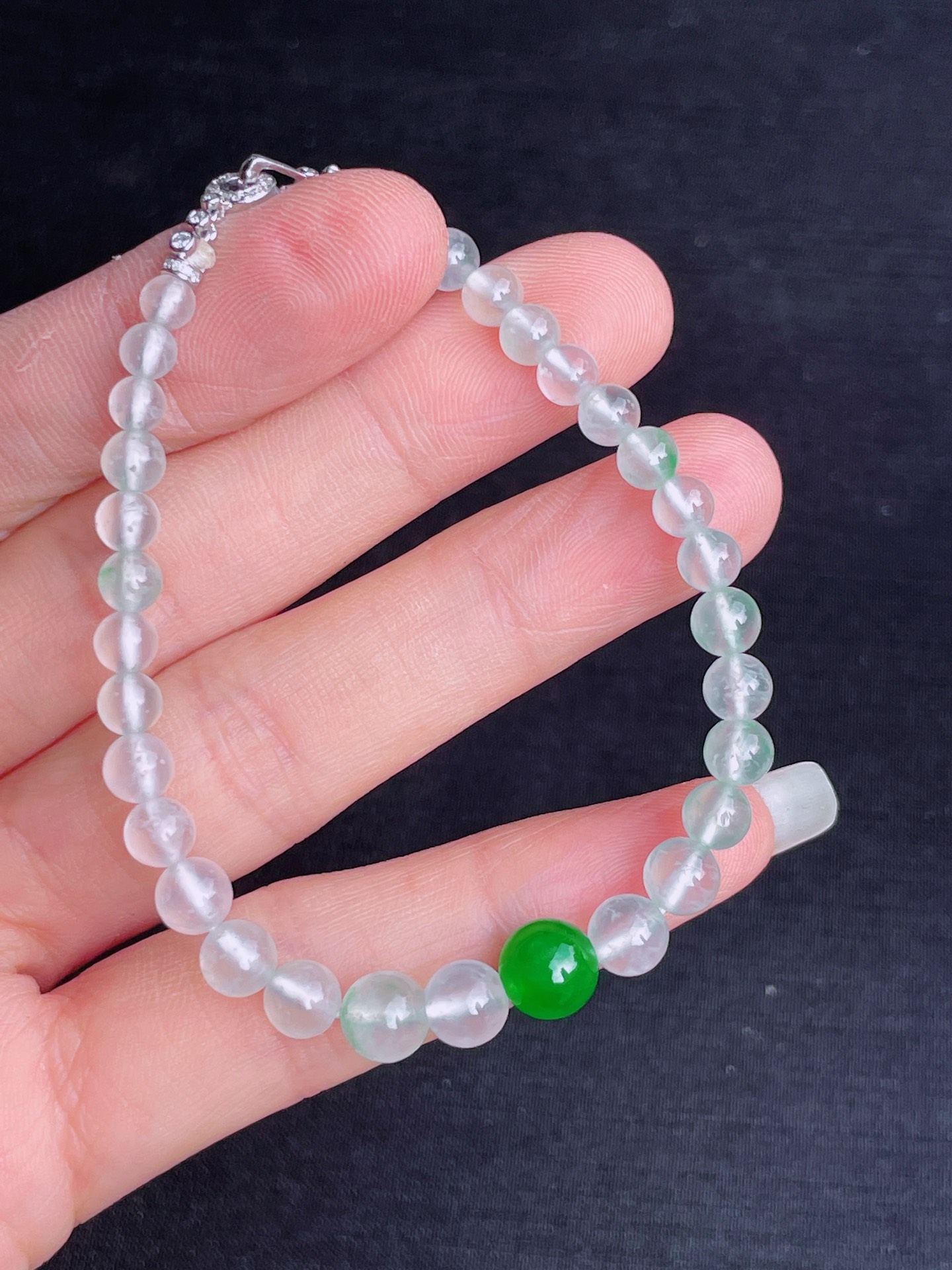 ️超值，高冰珠子手串，晶莹剔透，新颖时尚，无裂，4.5-6-7.5