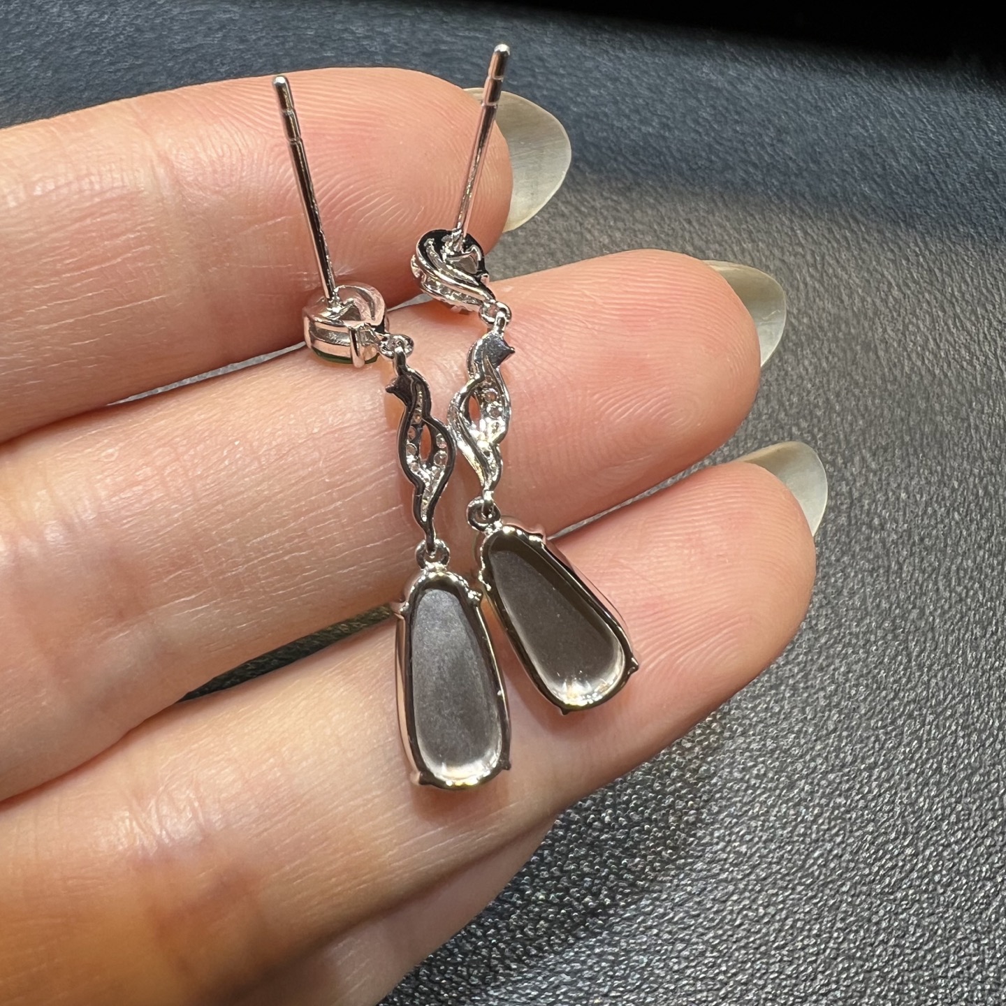 ️18k金钻石镶嵌冰种起光阳绿黄翡四季豆耳坠双色福豆耳钉天然缅甸翡翠A货，11-5.6-28.5-5.6-3.4