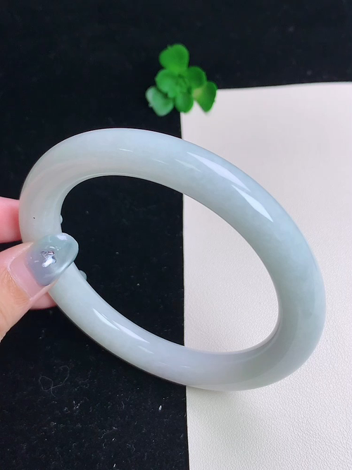 老种圆条手镯，无裂，尺寸59/9.7/10，№:y18lin2