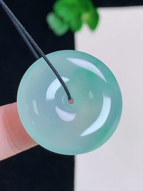 ，冰种飘绿平安扣，无裂，尺寸24.5/6.5，№:y1813  16