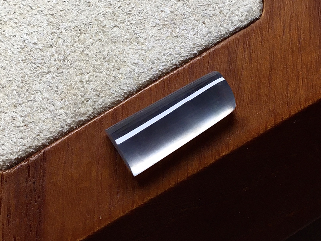 ️ 玻璃种马鞍 冰透感十足，起光感，无裂尺寸14.7*6.4*4.6  超值