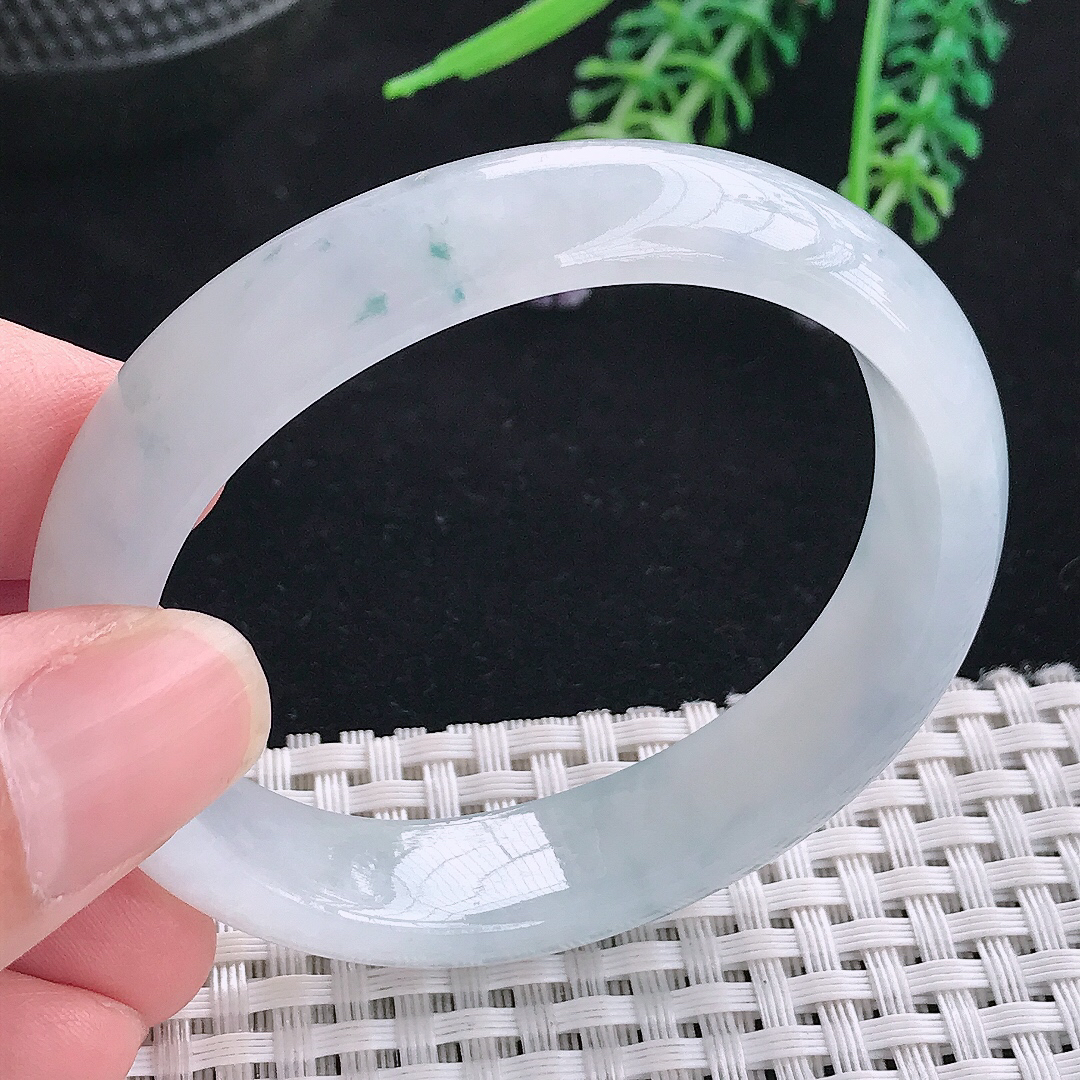 实拍A货翡翠51/44.5/13/7老坑冰润飘花贵妃手镯翡翠玉镯平安镯