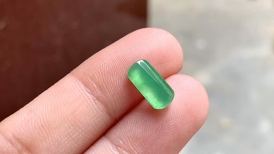 木纳绿马鞍，11.2*5.3*3