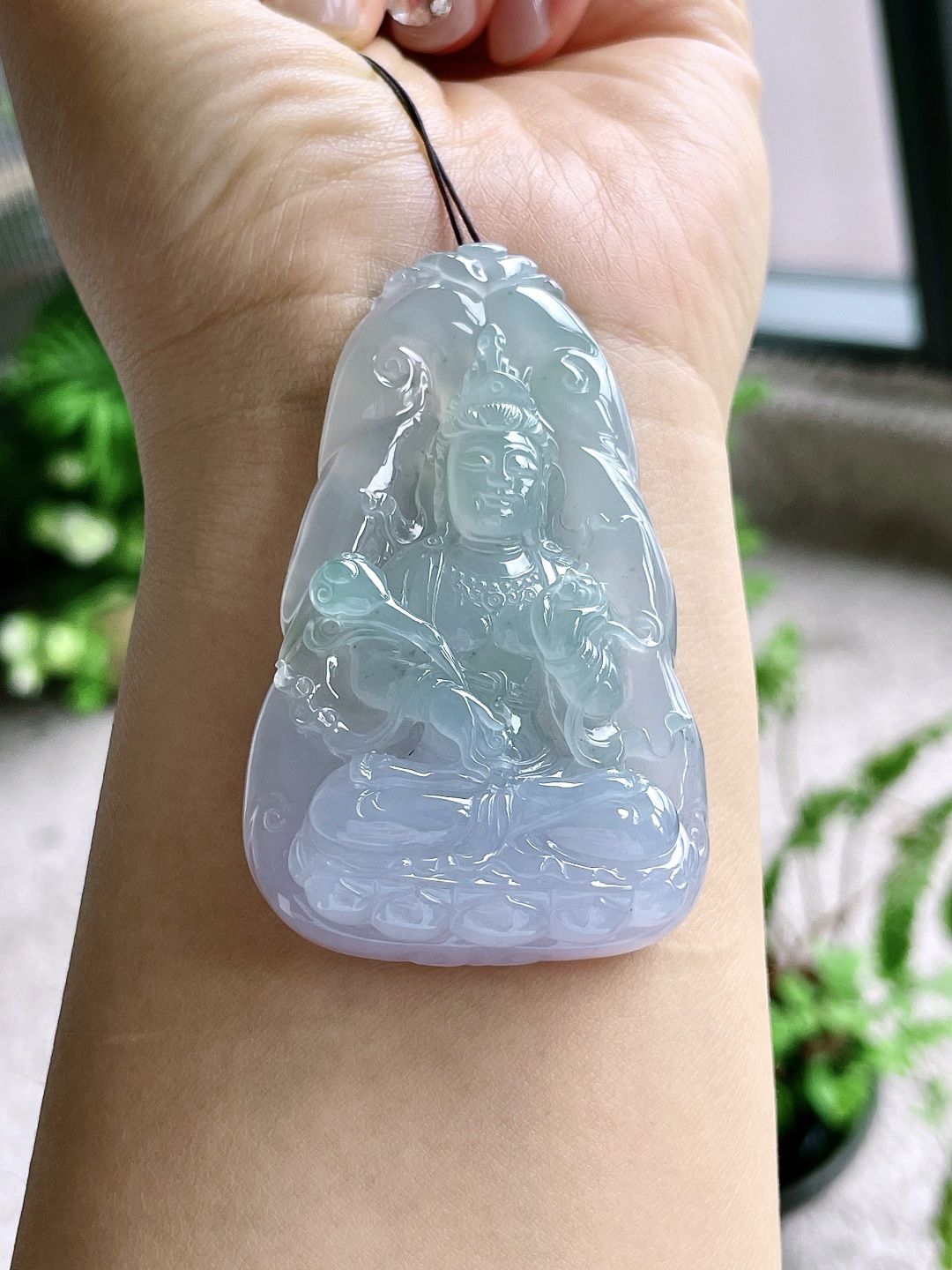 冰种紫底观音牌吊坠，缅甸，无裂，性比高，67-41.3-12.8，57克