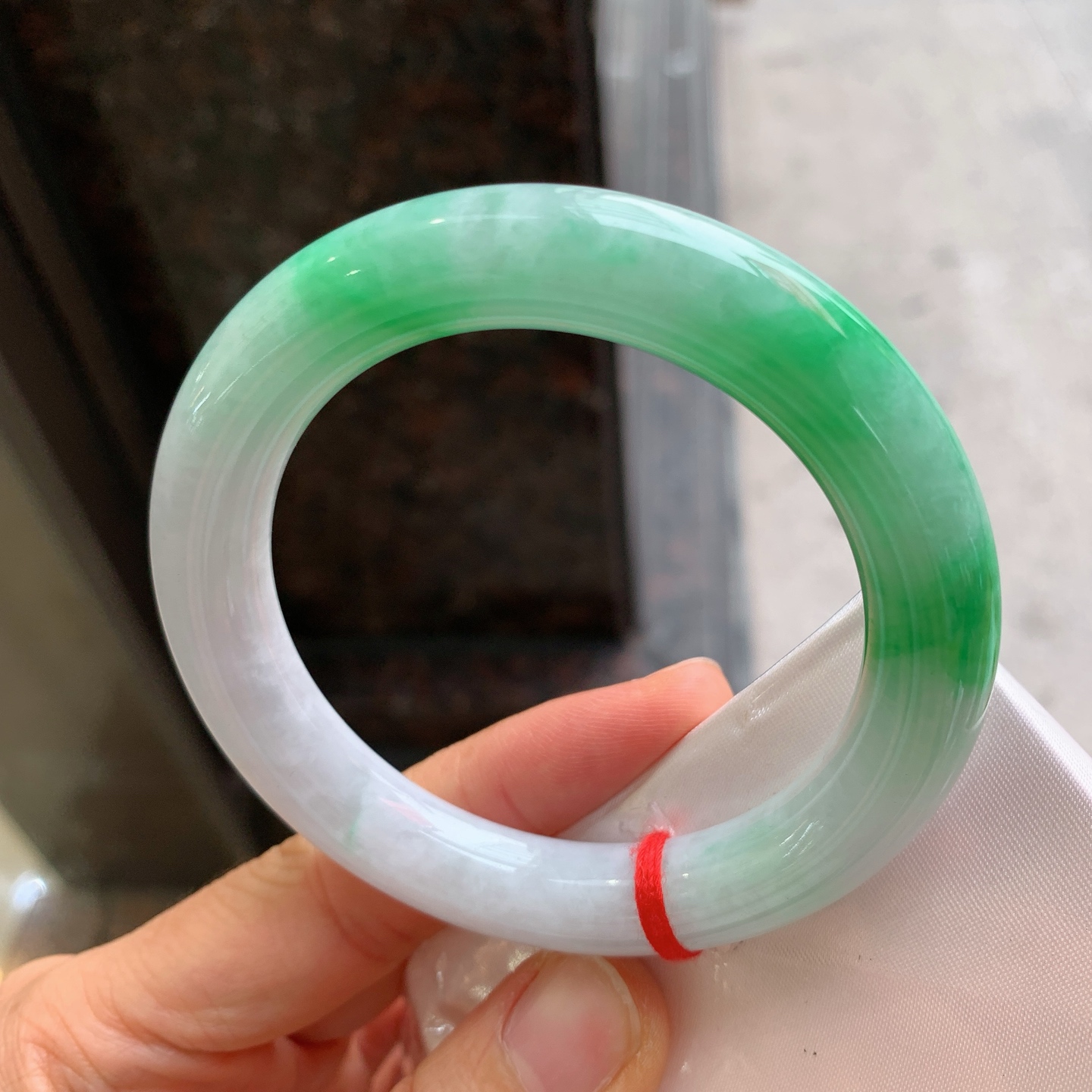 圆条飘绿 有两条棉线 尺寸：55.8/10.8  色辣