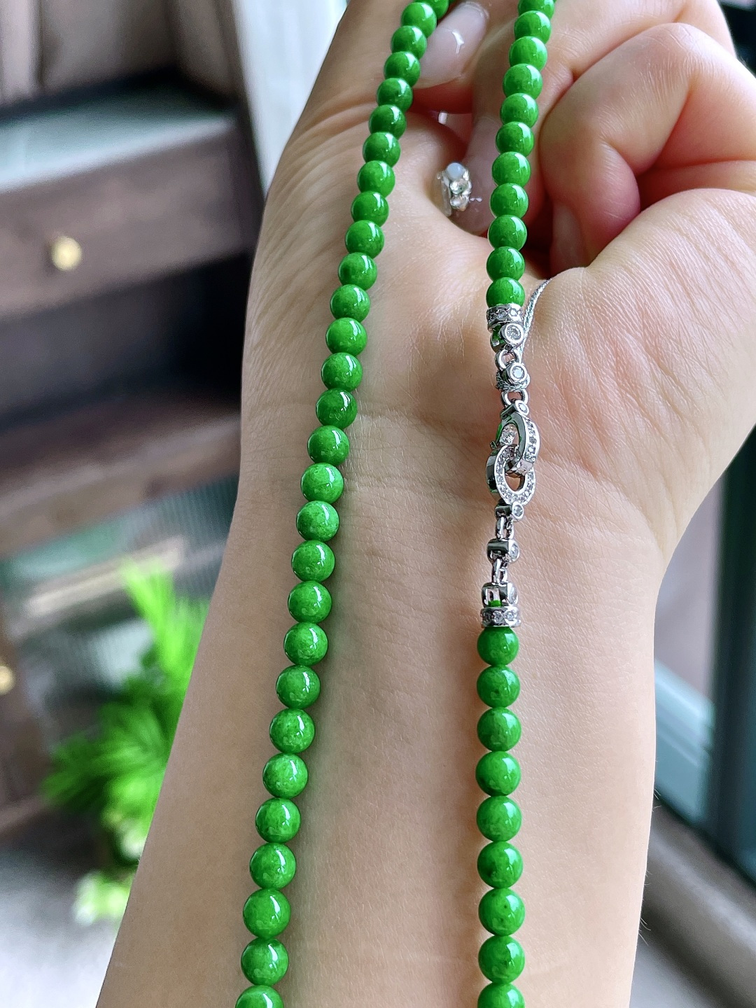 珠子，冰阳绿珠链圆珠珠子珠链，性比高，4.6-5mm，32cm，27.4克