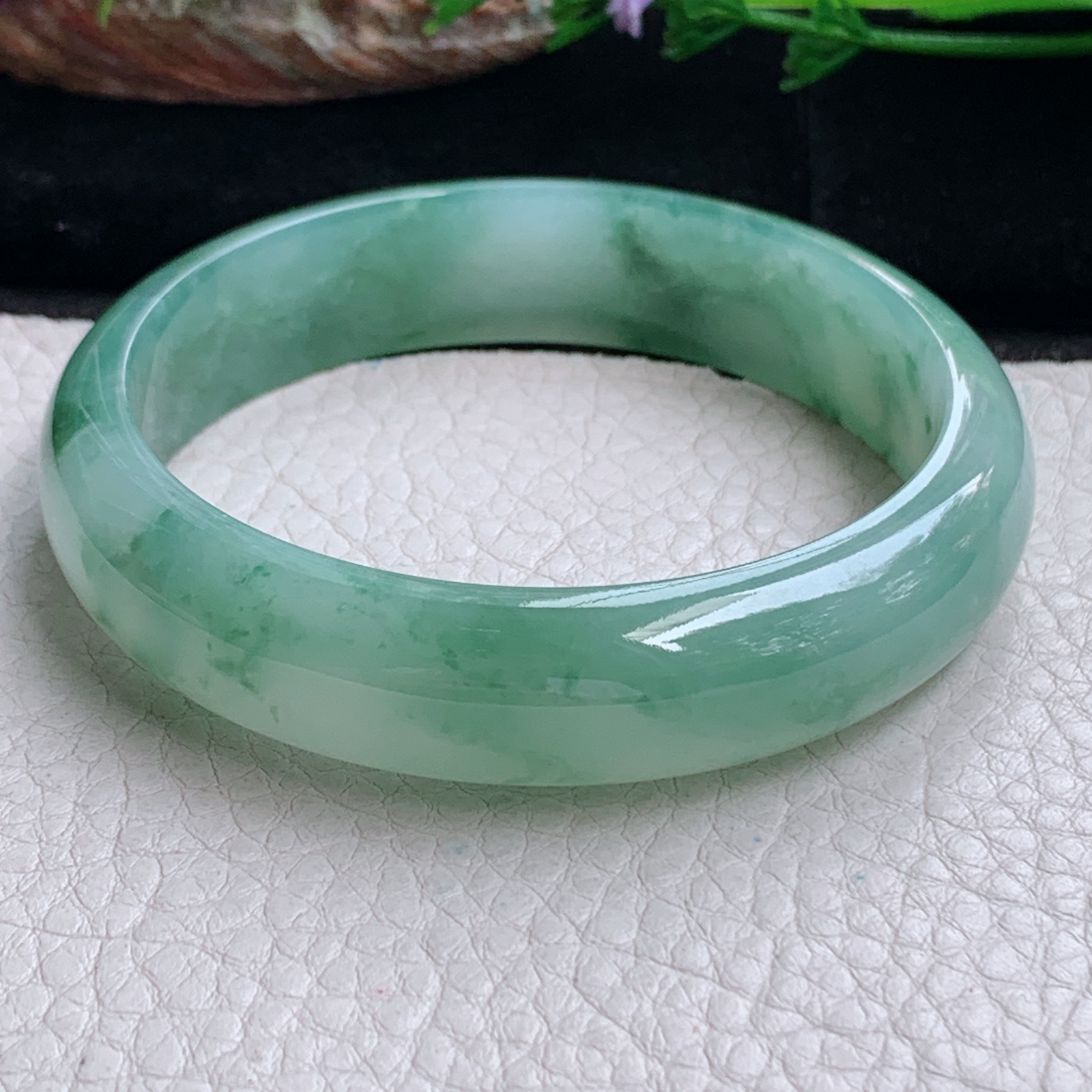 js实拍58*14.3*7平安镯 天然缅甸翡翠a货手镯冰飘花正圈玉镯子