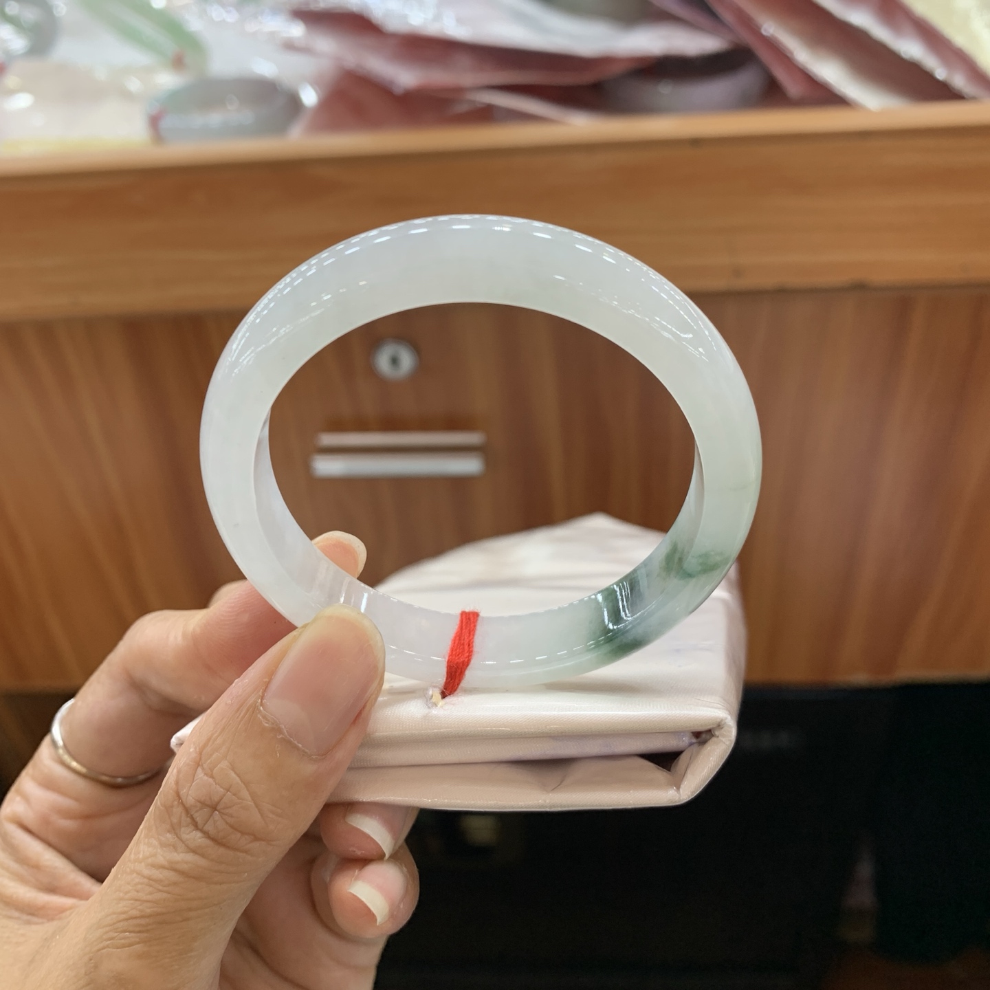 042004FN飘花正圈翡翠手镯54-10.3-7.3