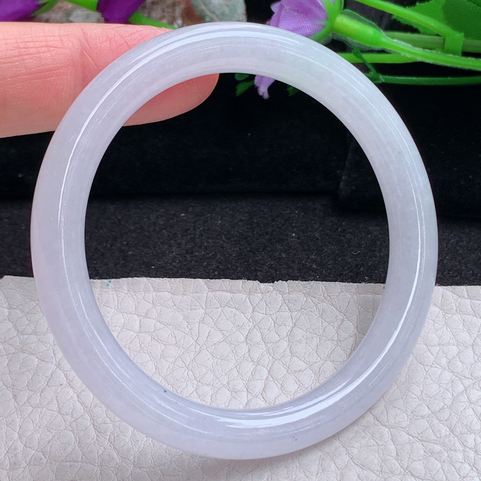 n小圈口53*7.8*7.6美人镯 天然缅甸翡翠a货手镯纯美白月光圆条正圈叮当镯