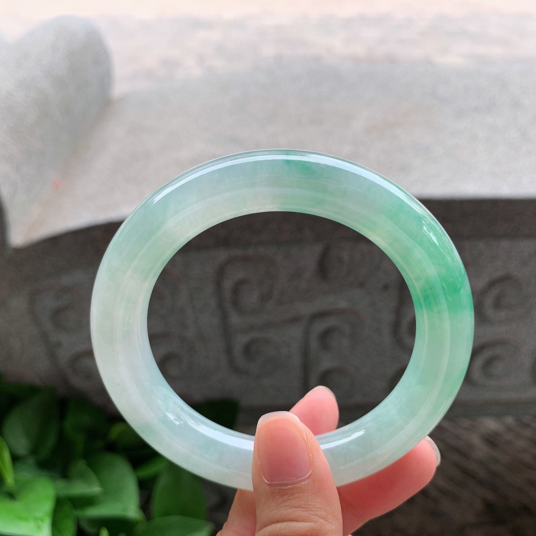 圈口 57.6-12.1-11.5【冰飘绿圆条手镯】圆条57 58可戴