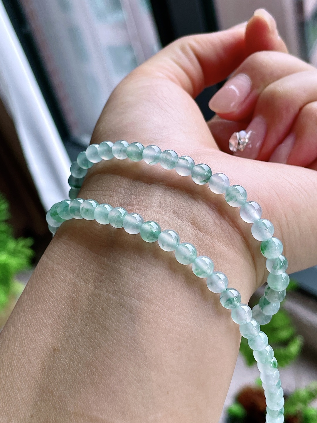 珠子高冰飘花珠链圆珠珠子珠链，缅料 性比高，4.5-6mm，31cm，28.7克