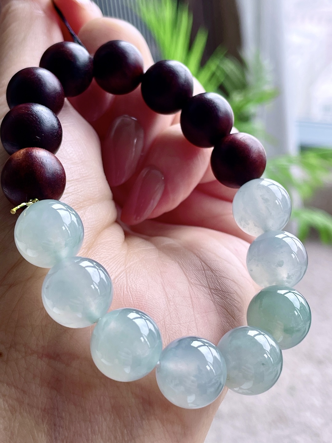 【珠子】冰晴水手串圆珠珠子檀木手串【说明】缅甸 性比高  【尺寸】12.5mm【重量】34.8克