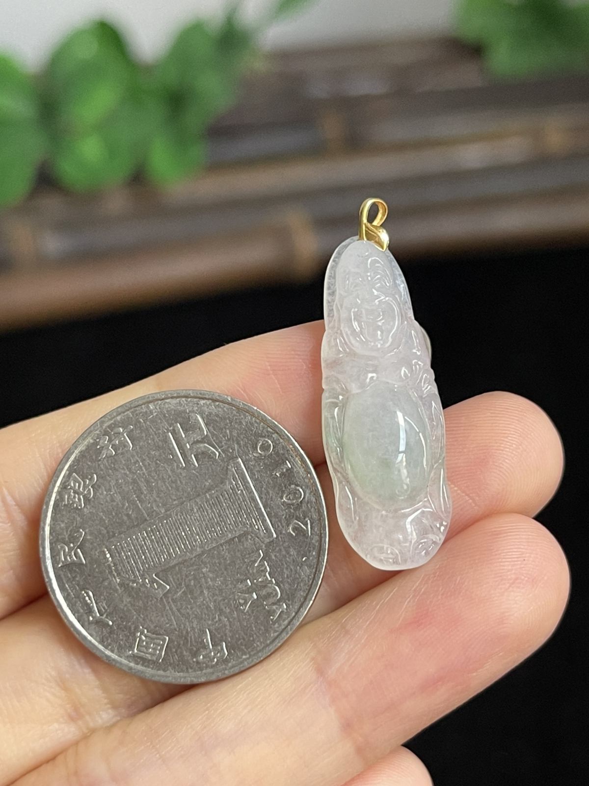 翡翠挂坠，印记：G18K