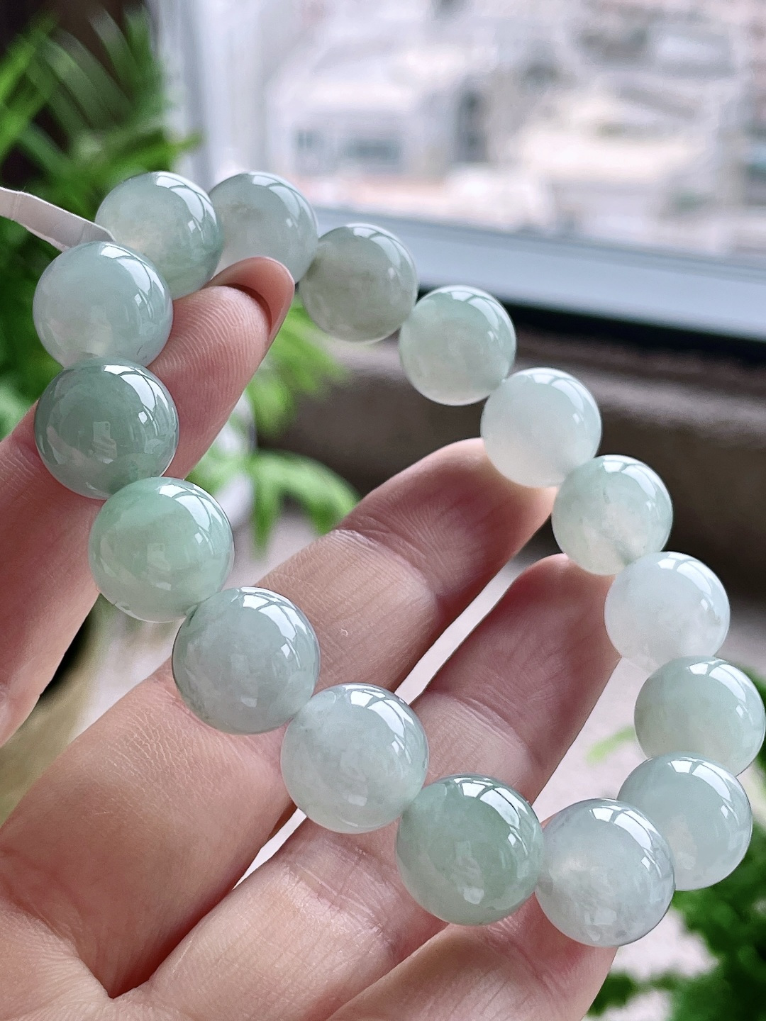 【珠子】冰晴水手串圆珠珠子手串【说明】缅甸 性比高  【尺寸】12mm【重量】51克