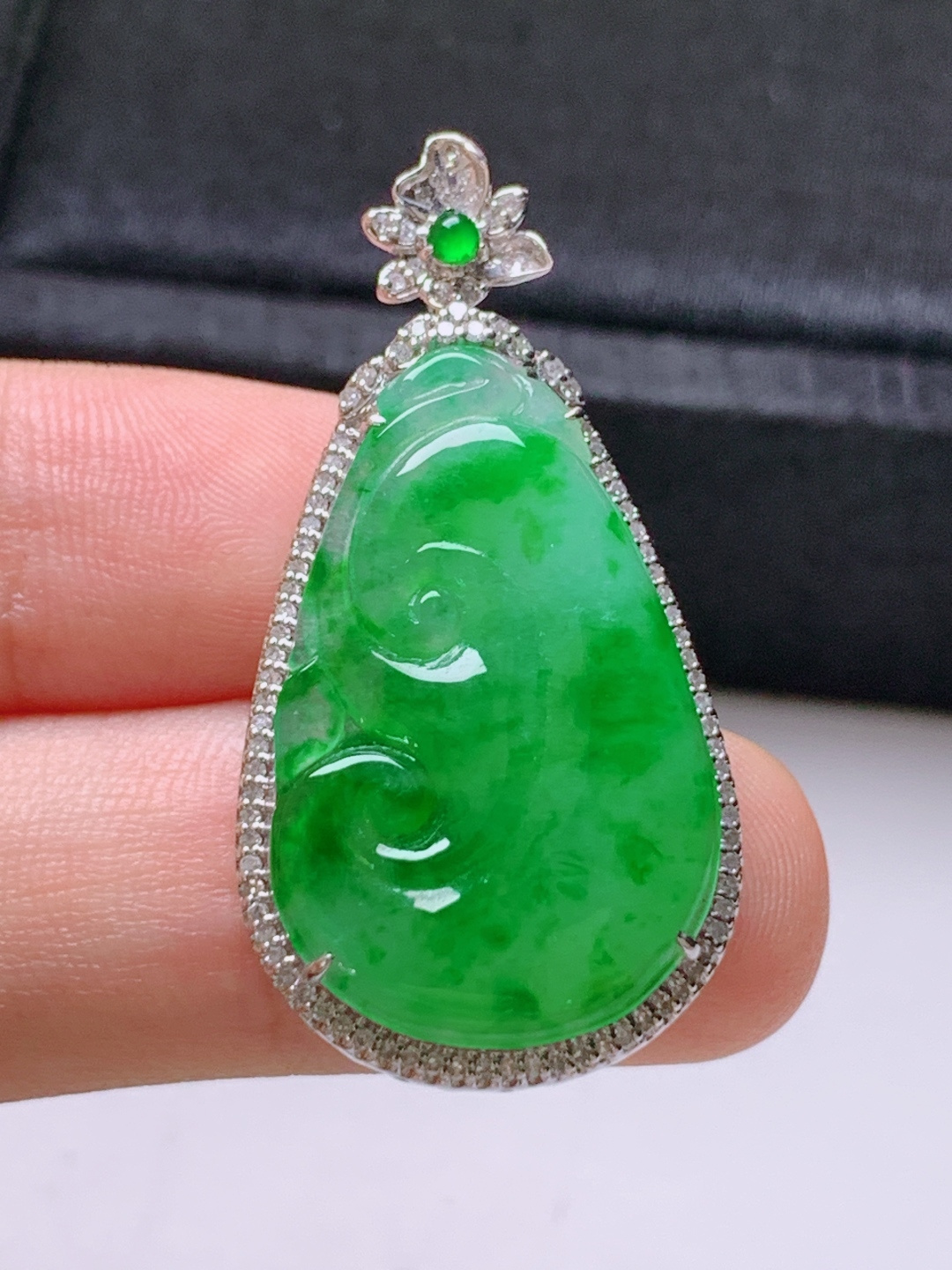 ️ 冰阳绿如意吊坠，无裂色阳水润，裸石26.8-16.5-3.136.6-18.8-7.9