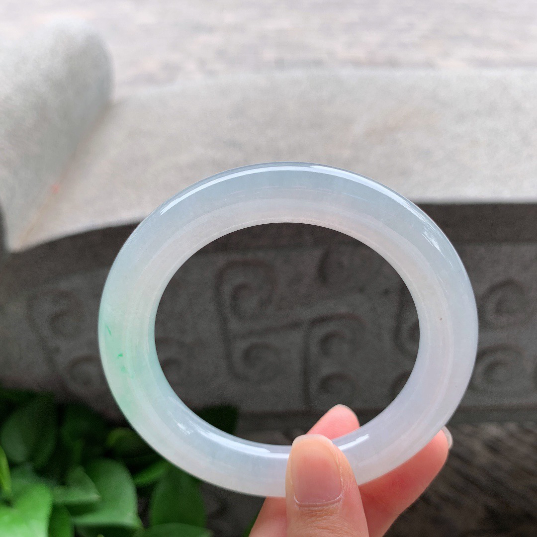 圈口57.3-11.3-11.6 【高冰晴绿圆条手镯】圆条57 58可戴