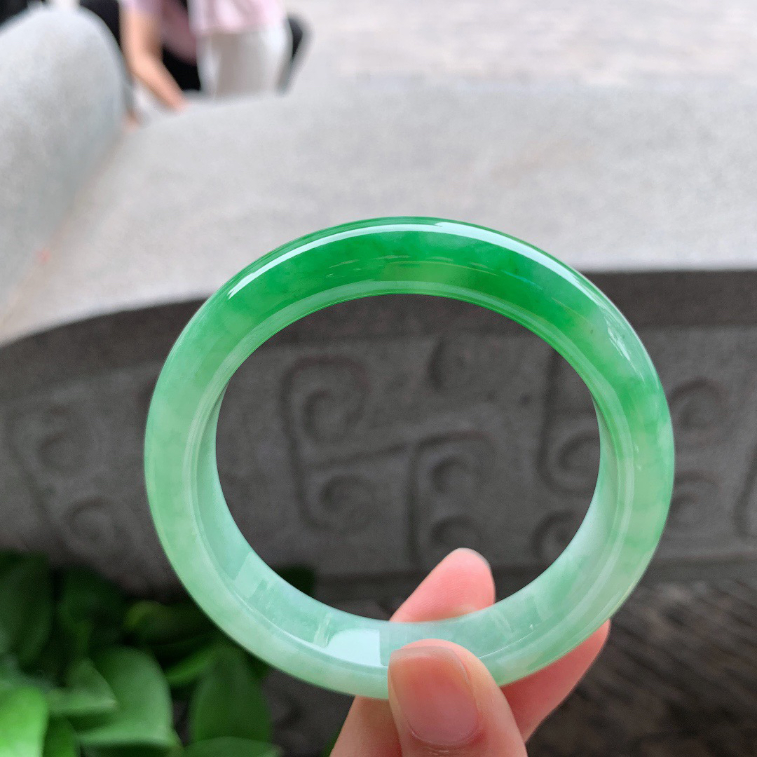 圈口 56.8-12.5-8.5【冰芙蓉绿正圈手镯】正圈56 57可戴