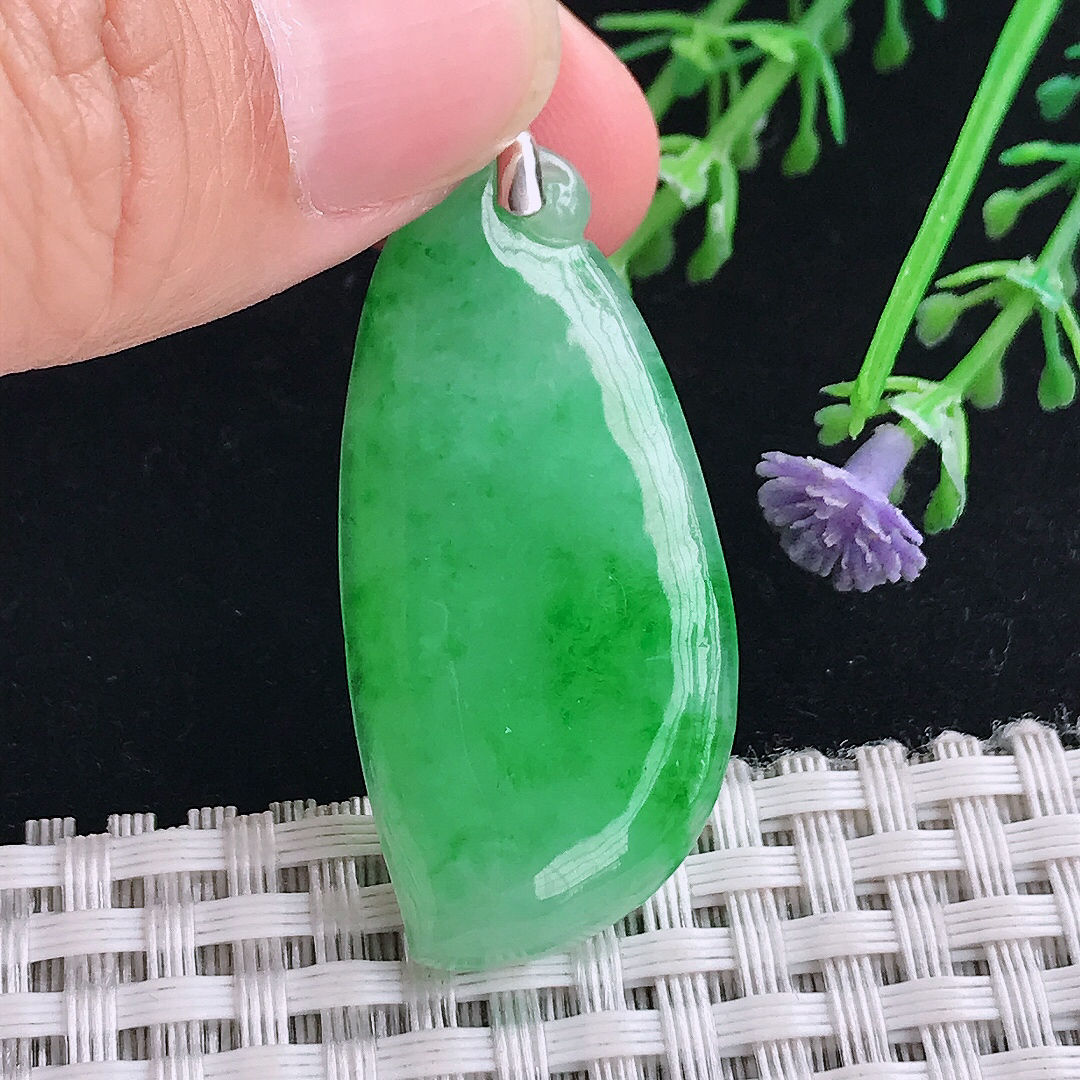 自然光41.2/19.5/5老坑18k金镶嵌满绿辣阳绿福瓜吊坠翡翠玉坠挂件