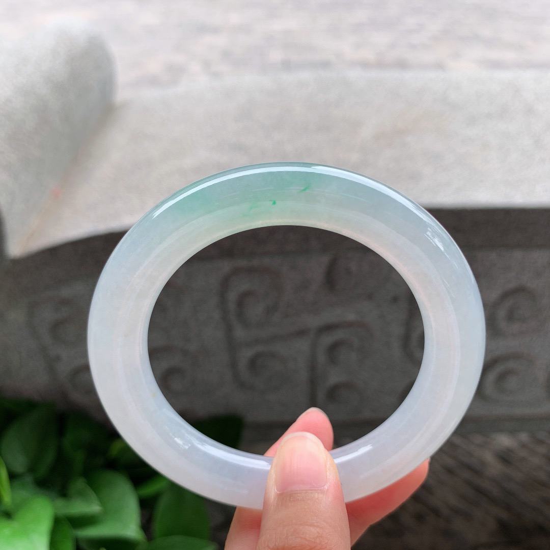 圈口57.3-11.3-11.6 【高冰晴绿圆条手镯】圆条57 58可戴