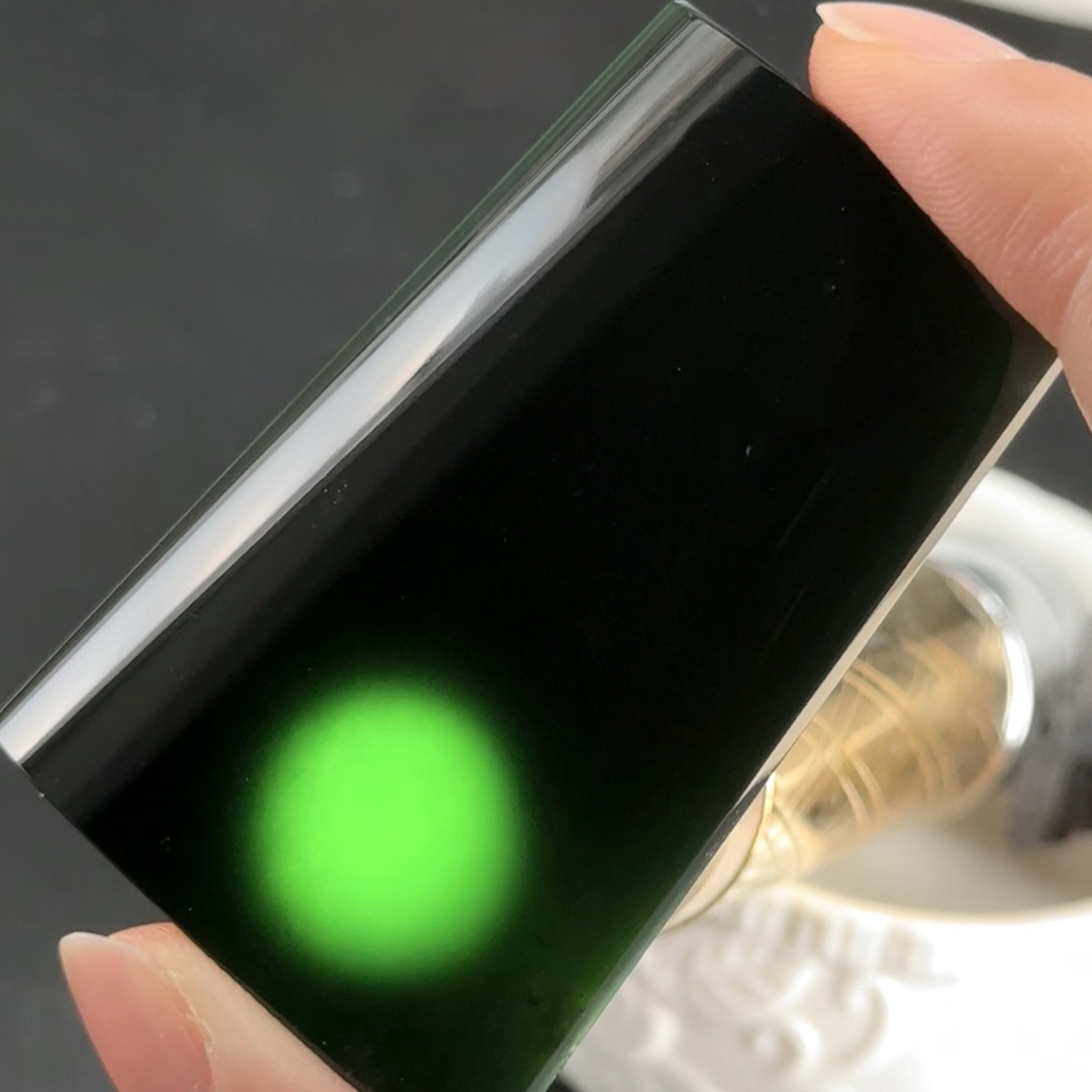 精品墨翠无事牌 种好色正 黑度极好 打灯通透 油性十足 尺寸57.1