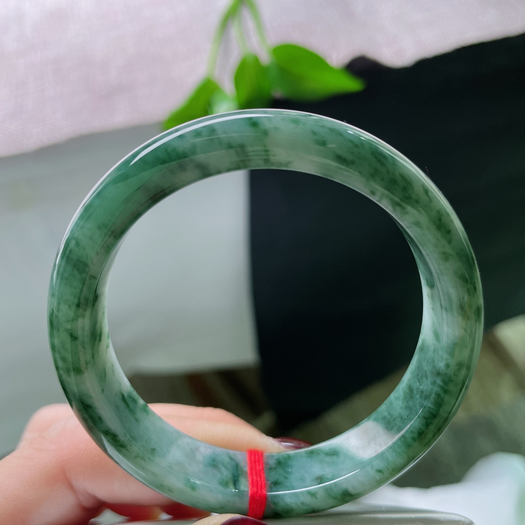 53.6/12.4/7.6飘花正圈，水润，沉稳贵气，典雅，无裂，ss51331a