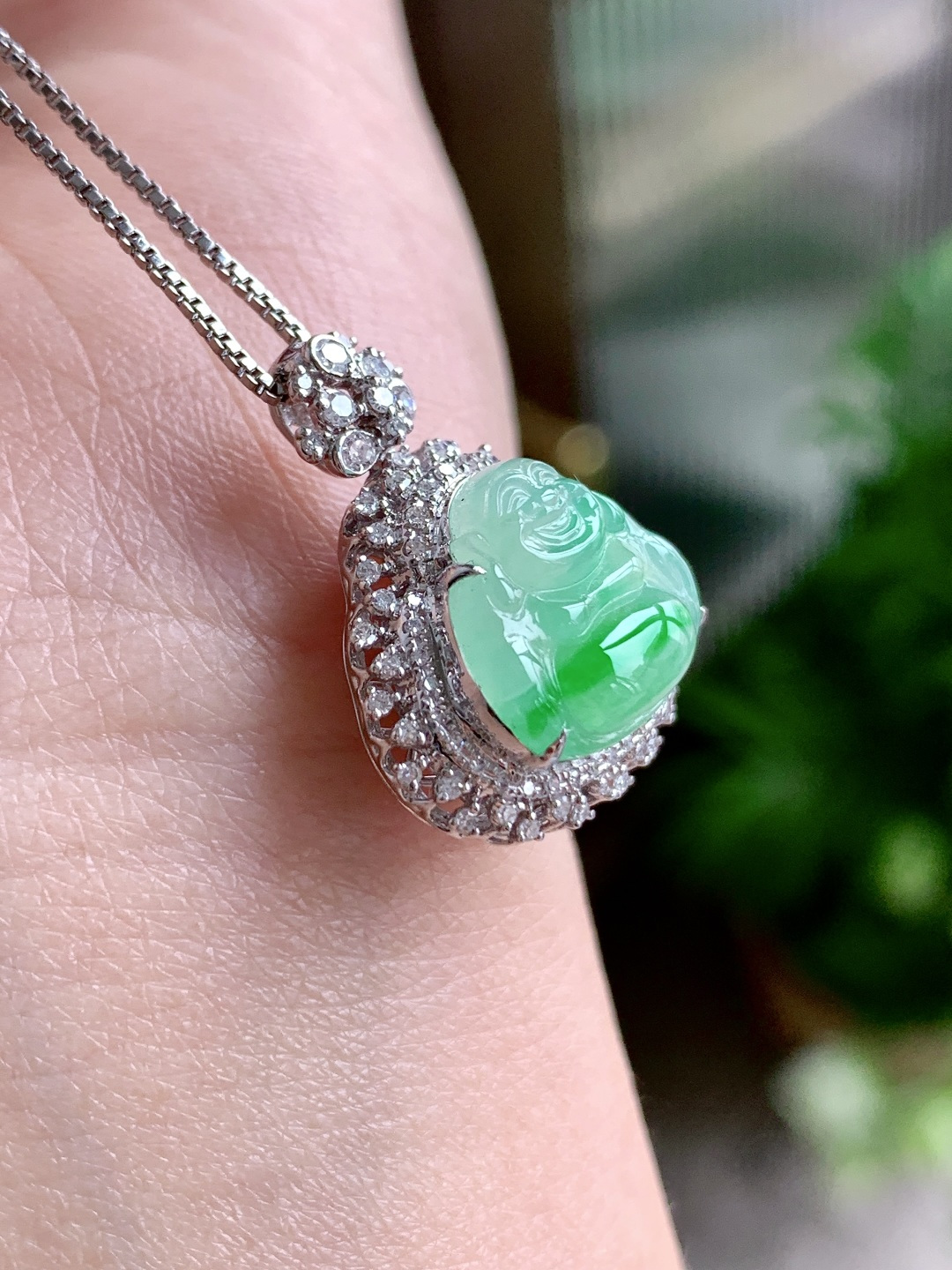 高冰飘绿花佛公吊坠，缅料 18k金镶嵌 无裂 性比高 飘花，22-17.9-10，11.5-12.9-3.3，3.4克