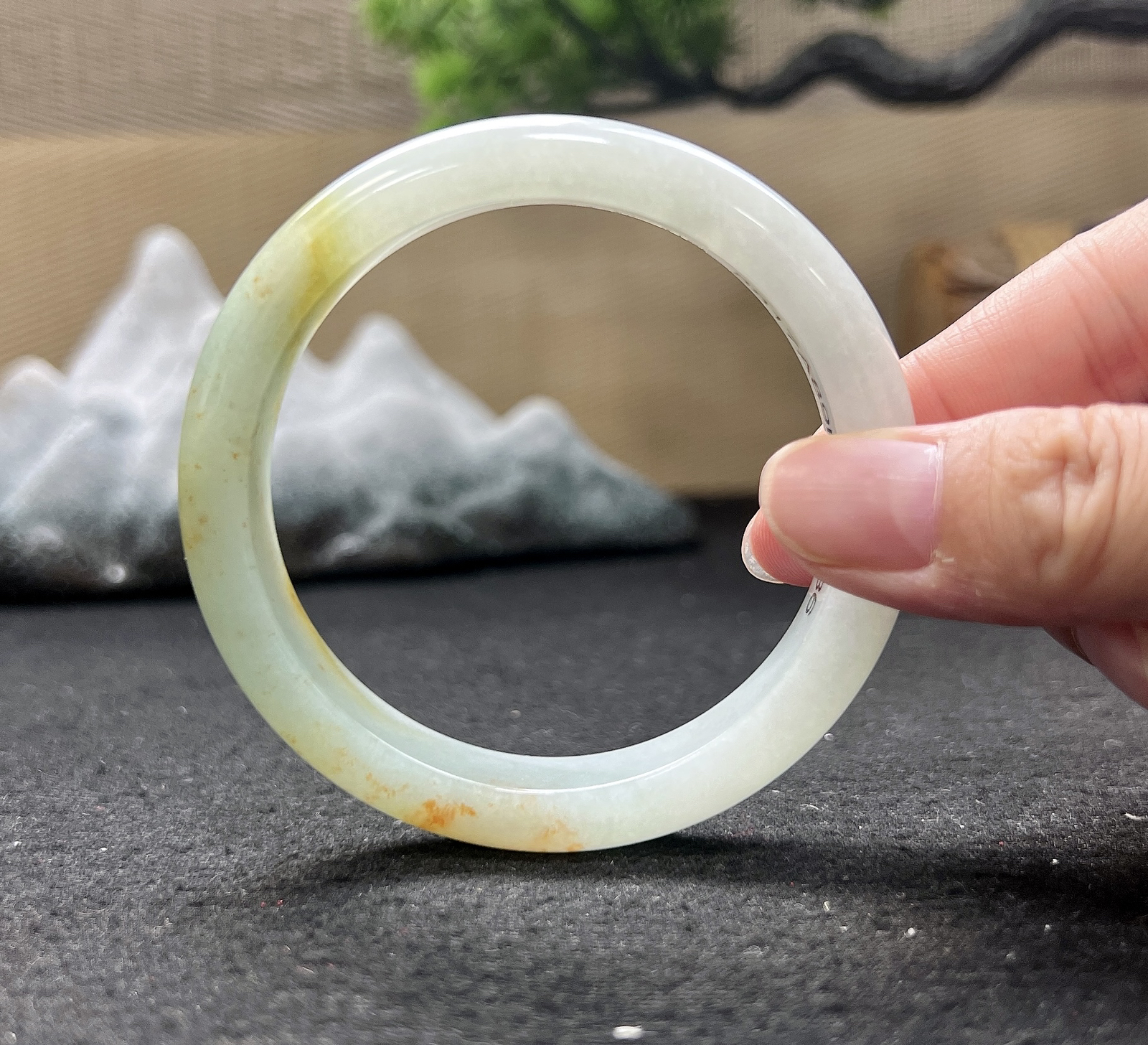 57正圈洒金黄手镯