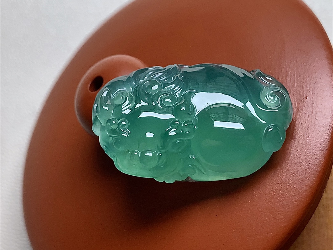 ️ 冰种蓝水麒麟 色泽漂亮，种水，无裂尺寸15.6*26*7.6  超值