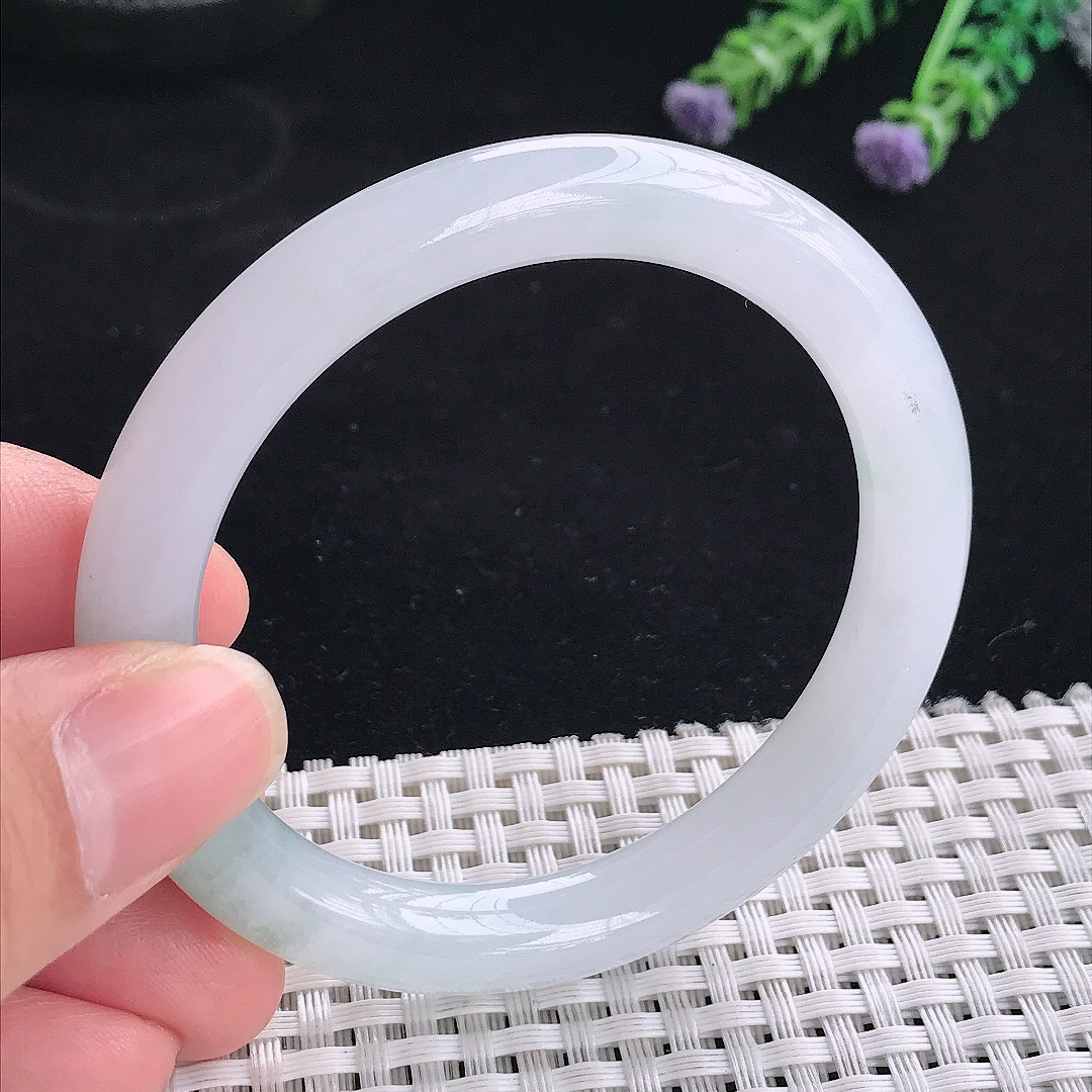 实拍A货翡翠53/8.8/8.6老坑冰润水灵飘花圆条手镯翡翠玉镯平安镯