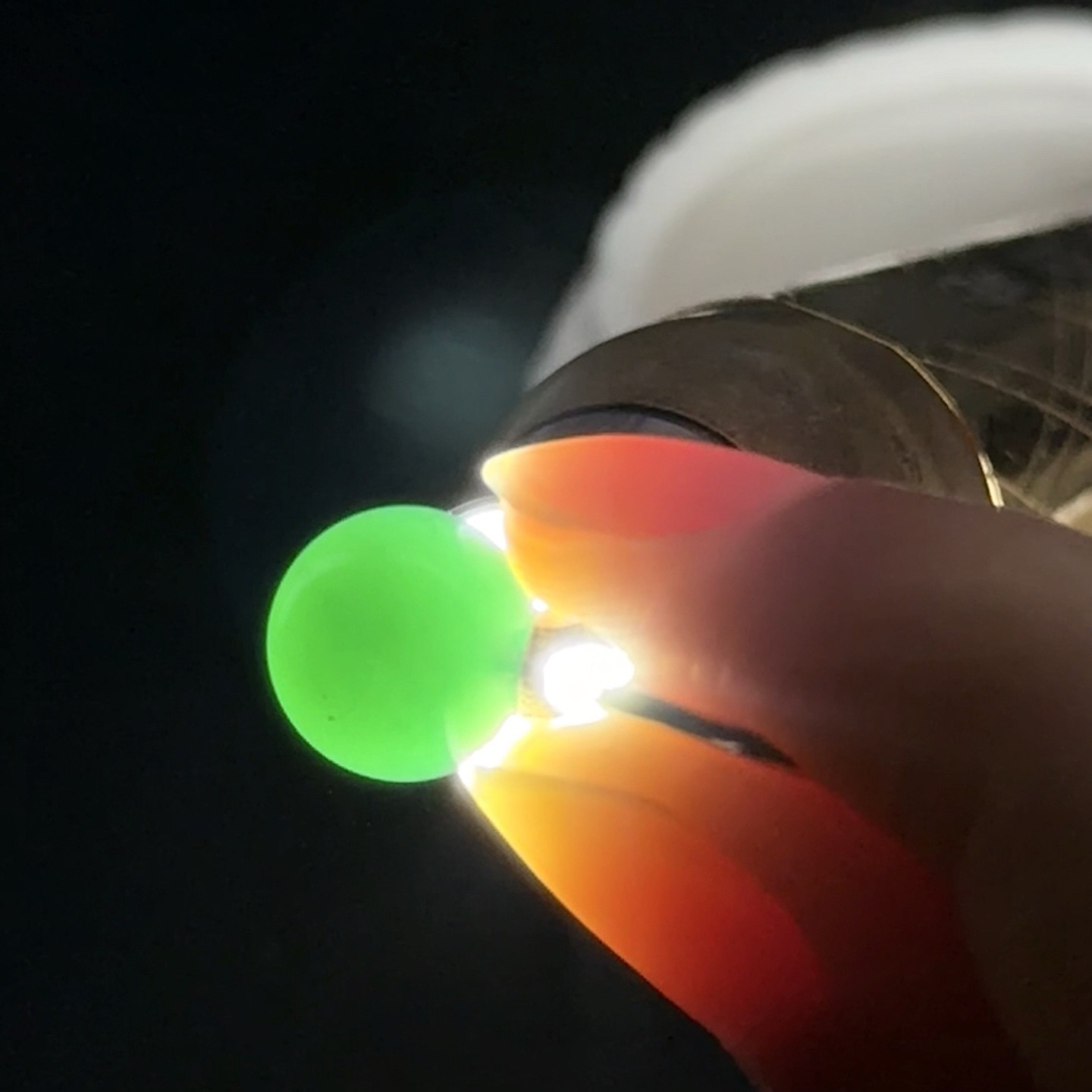 精品18k墨翠珠子耳坠 种好色正 黑度极好 打灯通透 油性十足 尺寸10.4