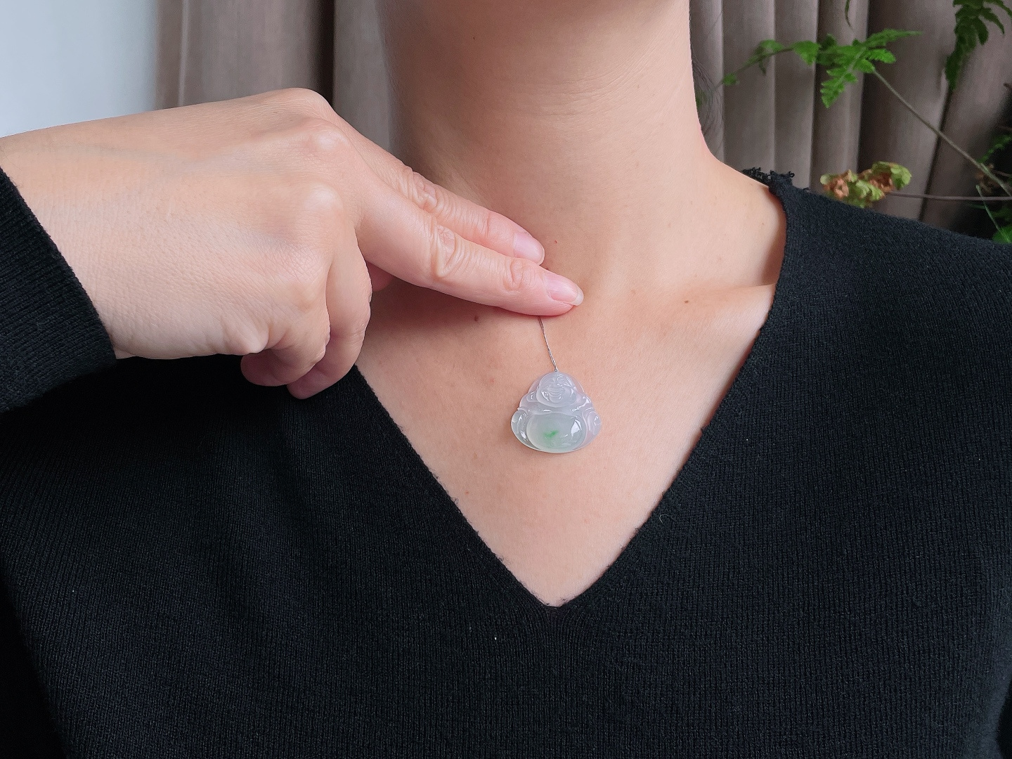 【裸石】飘花佛公吊坠【说明】缅甸 性比高  【尺寸】27-25.4-5.8【重量】6.7克