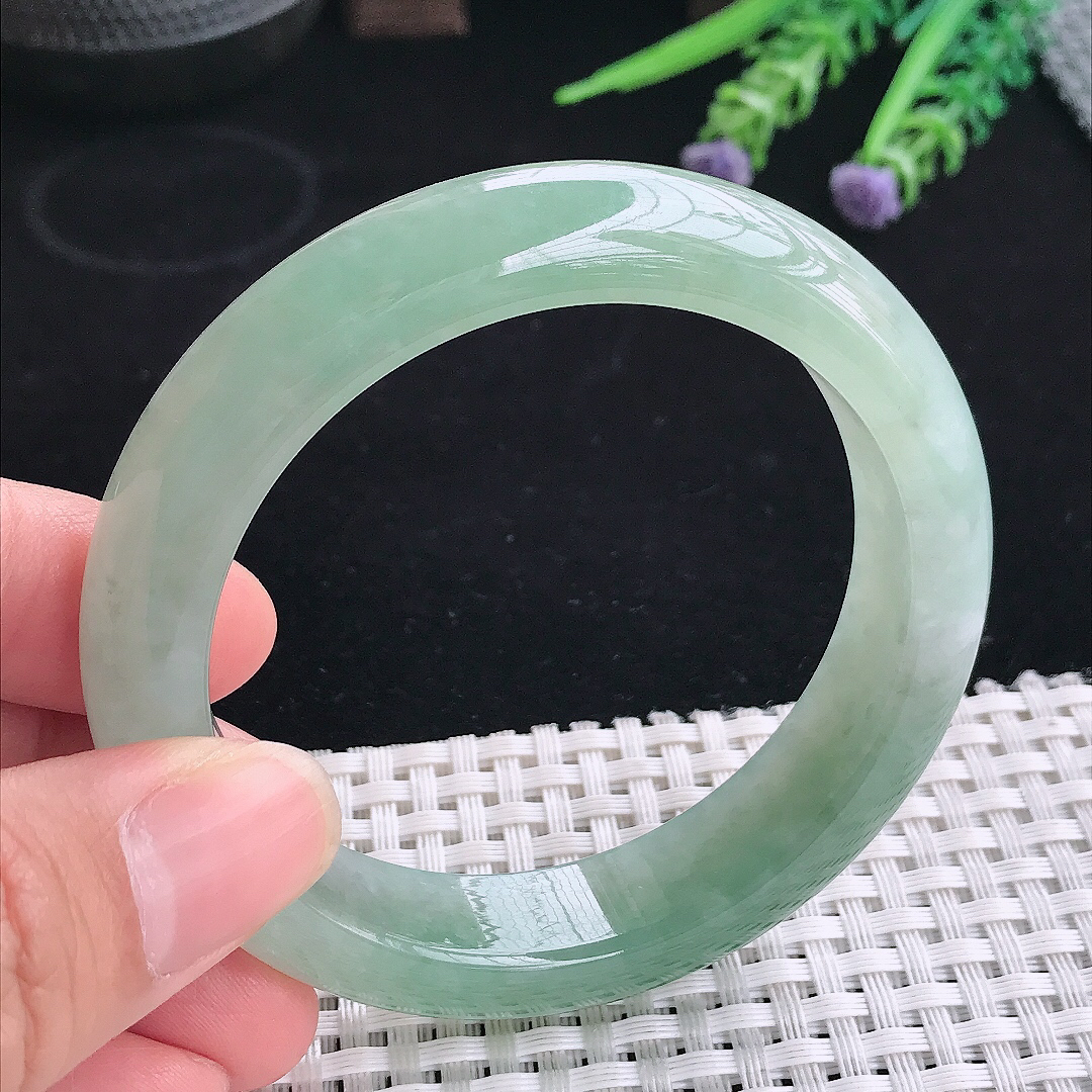 实拍A货翡翠56/13.5/9老坑冰胶冰晴绿手镯翡翠宽边玉镯平安镯