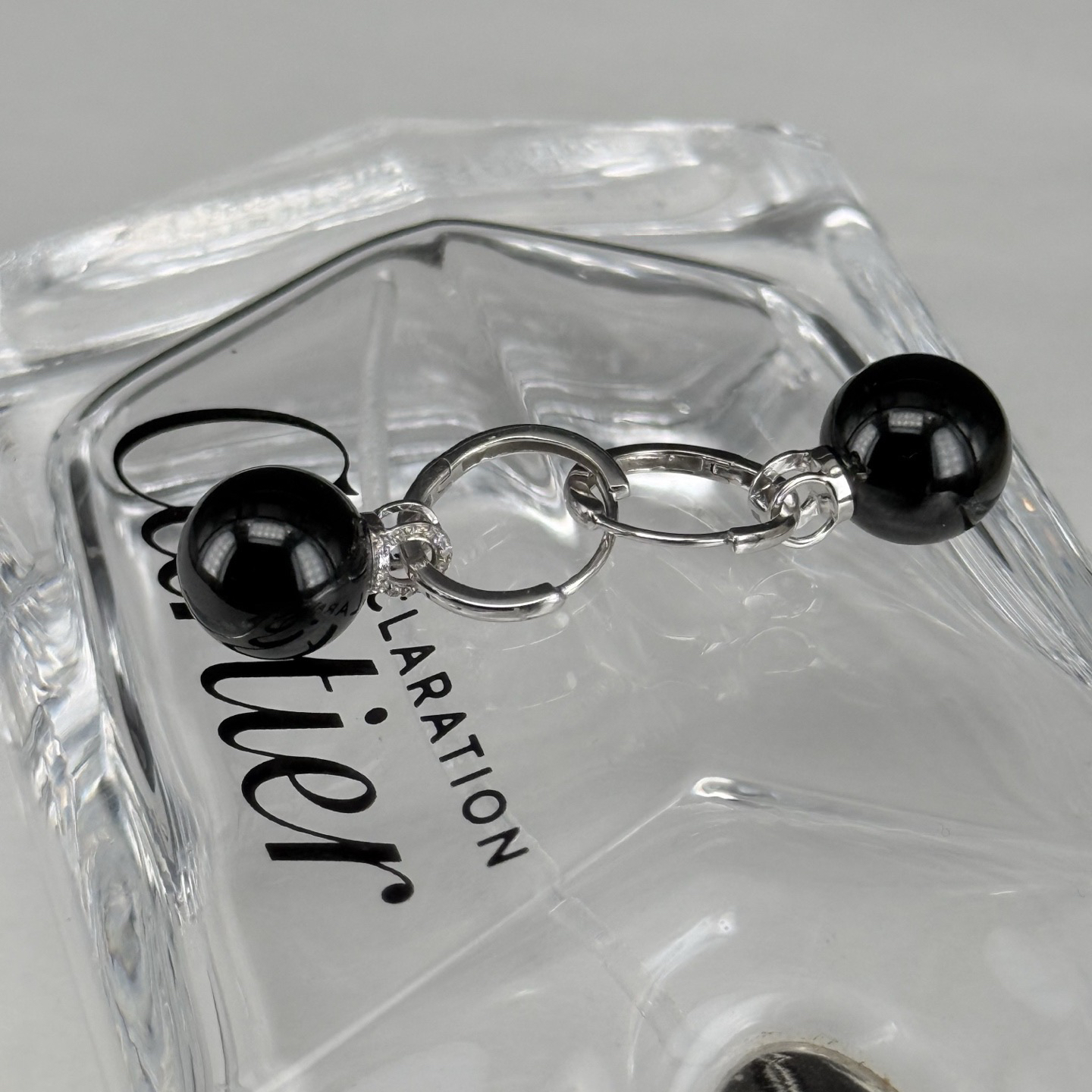 精品18k墨翠珠子耳坠 种好色正 黑度极好 打灯通透 油性十足 尺寸10.4