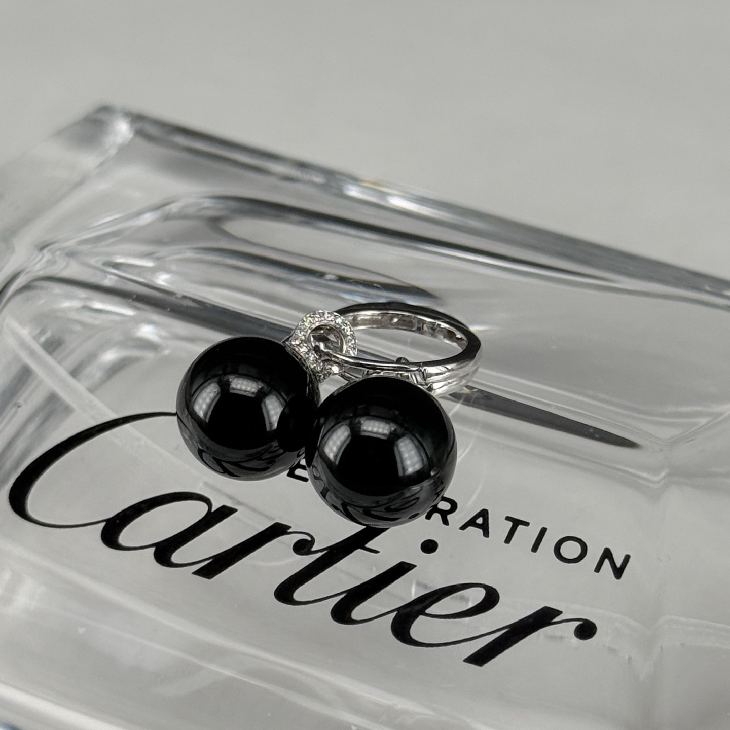 精品18k墨翠珠子耳坠 种好色正 黑度极好 打灯通透 油性十足 尺寸10.4