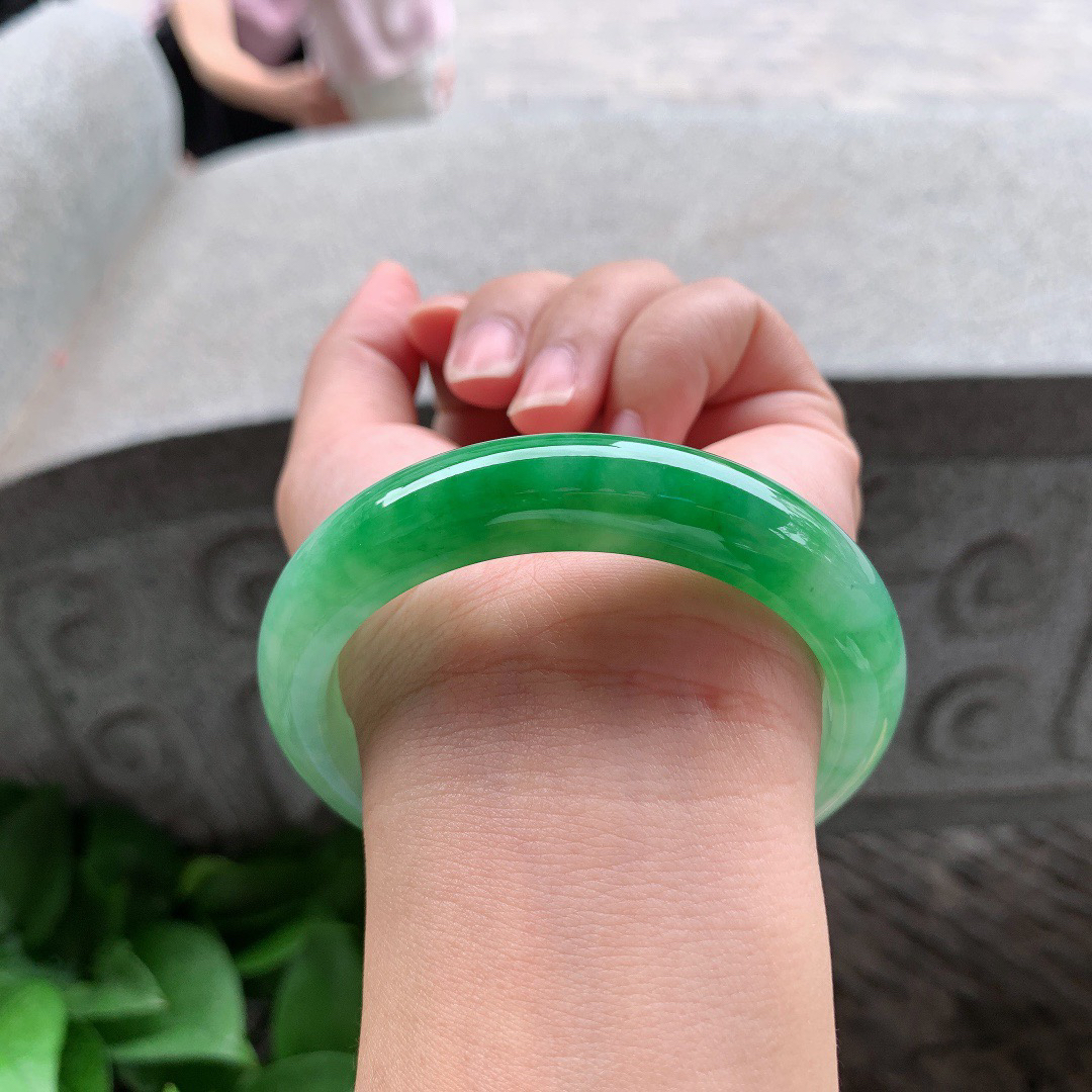 圈口 56.8-12.5-8.5【冰芙蓉绿正圈手镯】正圈56 57可戴