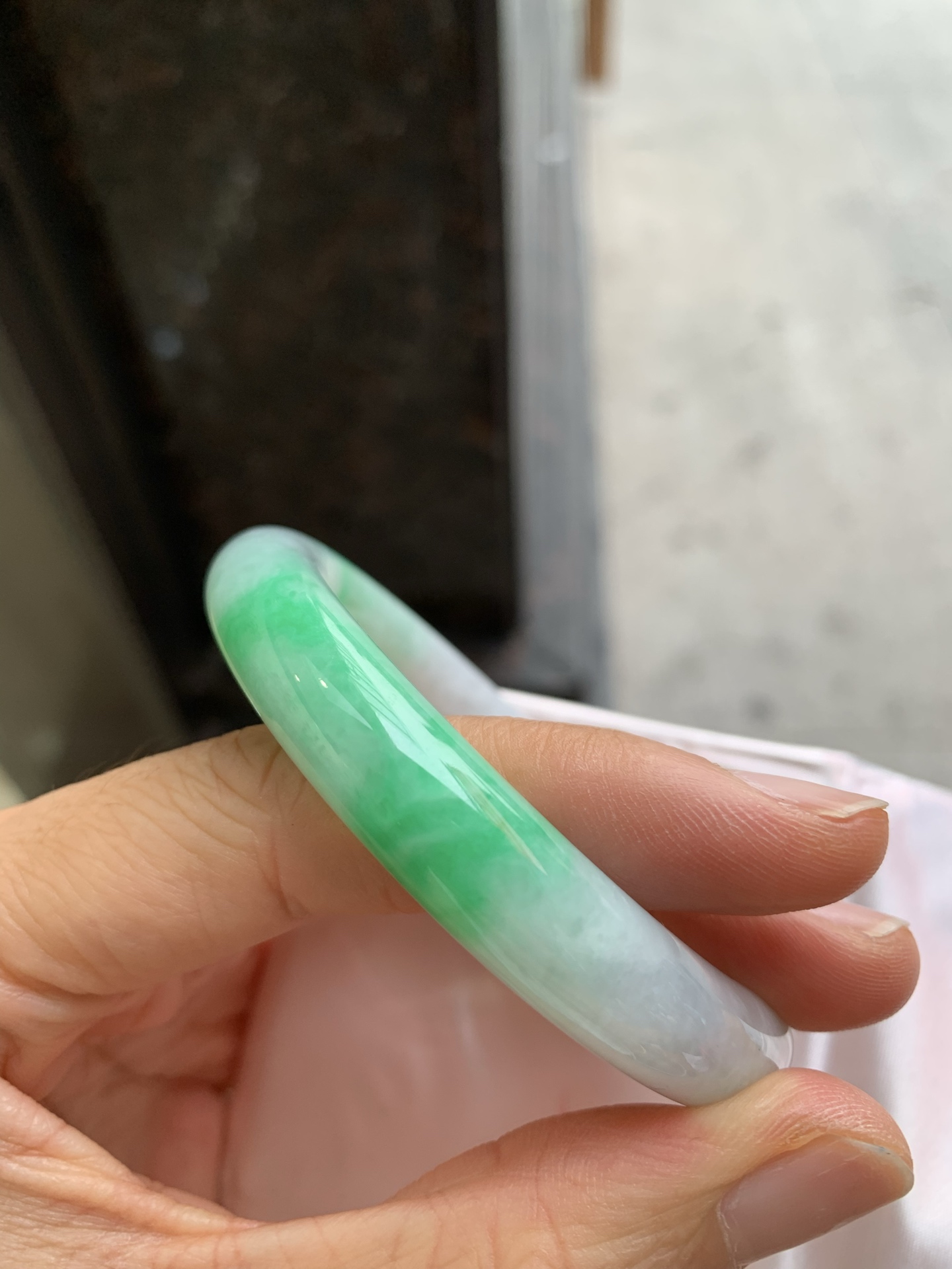 圆条飘绿 有两条棉线 尺寸：55.8/10.8  色辣