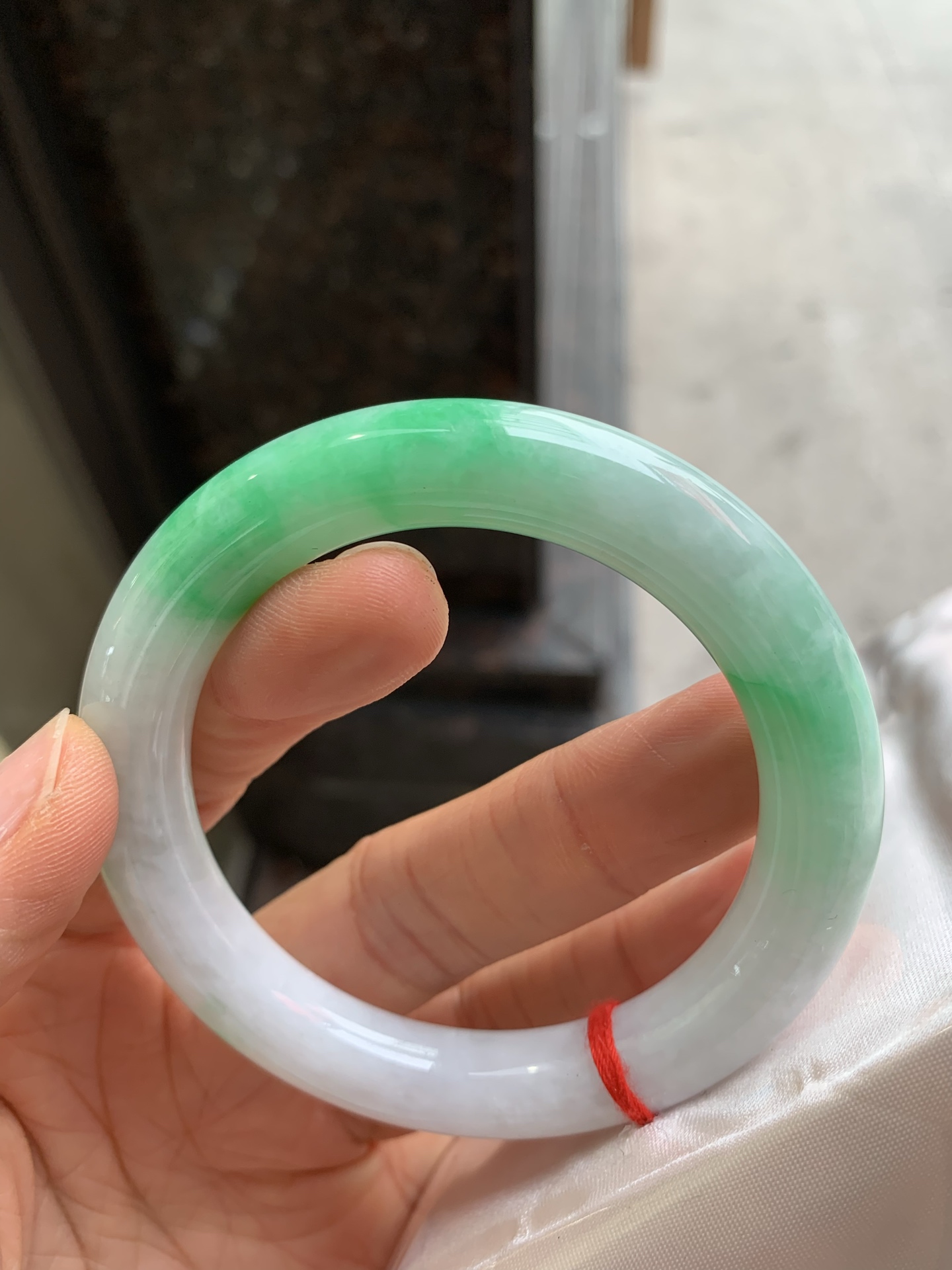 圆条飘绿 有两条棉线 尺寸：55.8/10.8  色辣