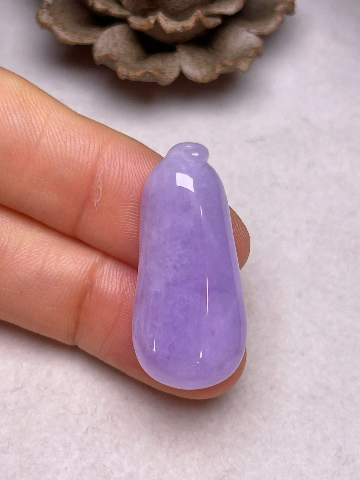 冰糯种紫罗兰【福瓜】吊坠，种水好，玉质细腻 ，卖相好‘