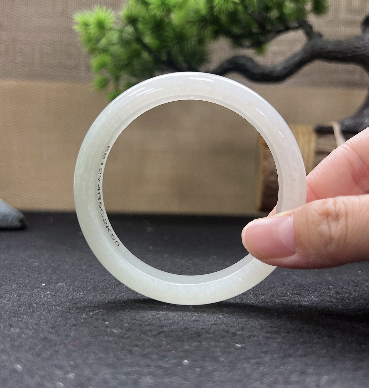 59圈口正圈白月光手镯