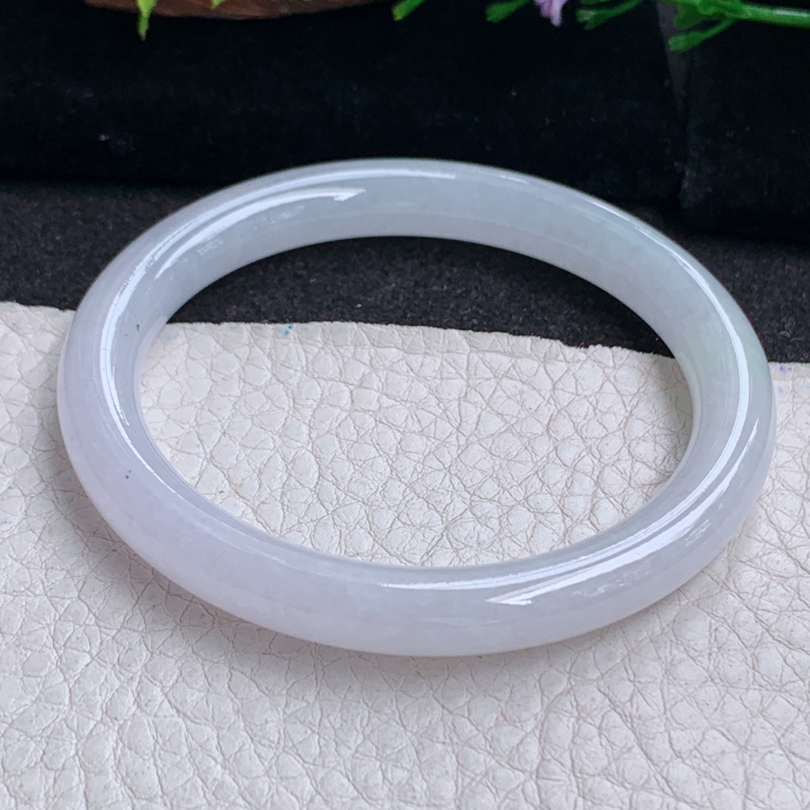 n小圈口53*7.8*7.6美人镯 天然缅甸翡翠a货手镯纯美白月光圆条正圈叮当镯