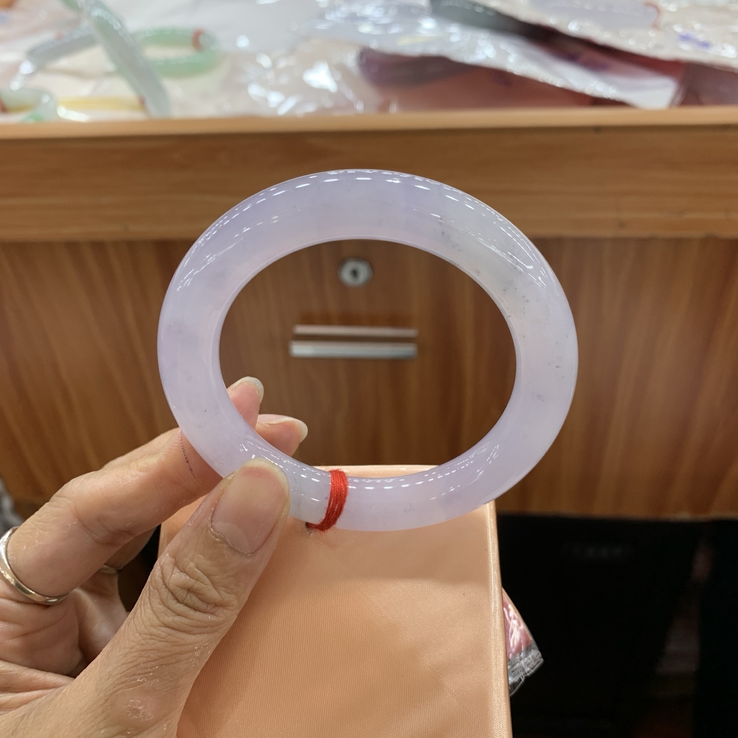 042035H冰种紫罗兰圆条翡翠手镯56.8-10.6-11.1ss50182a