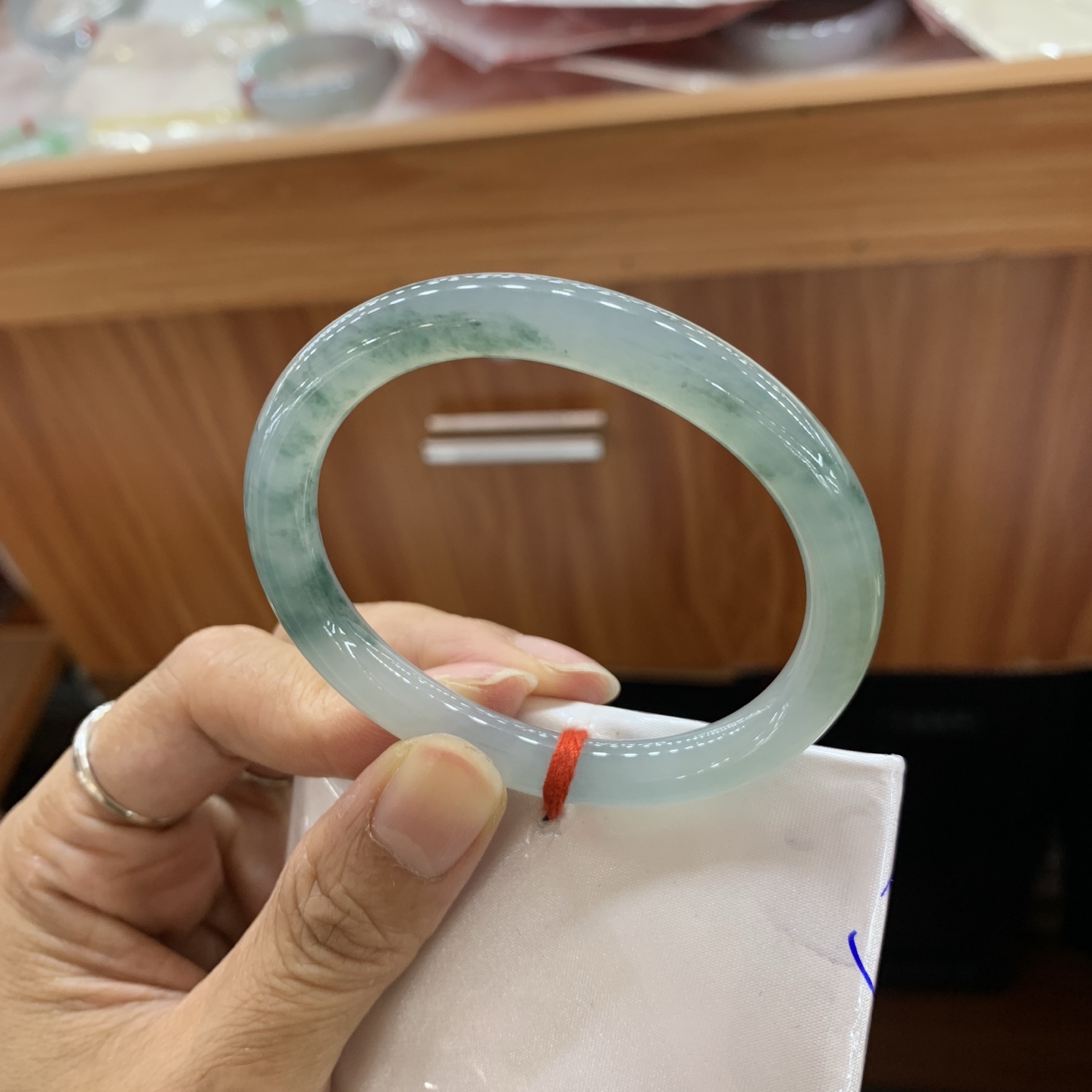 042006FN飘花贵妃翡翠手镯52.5-45.2-8-7.7