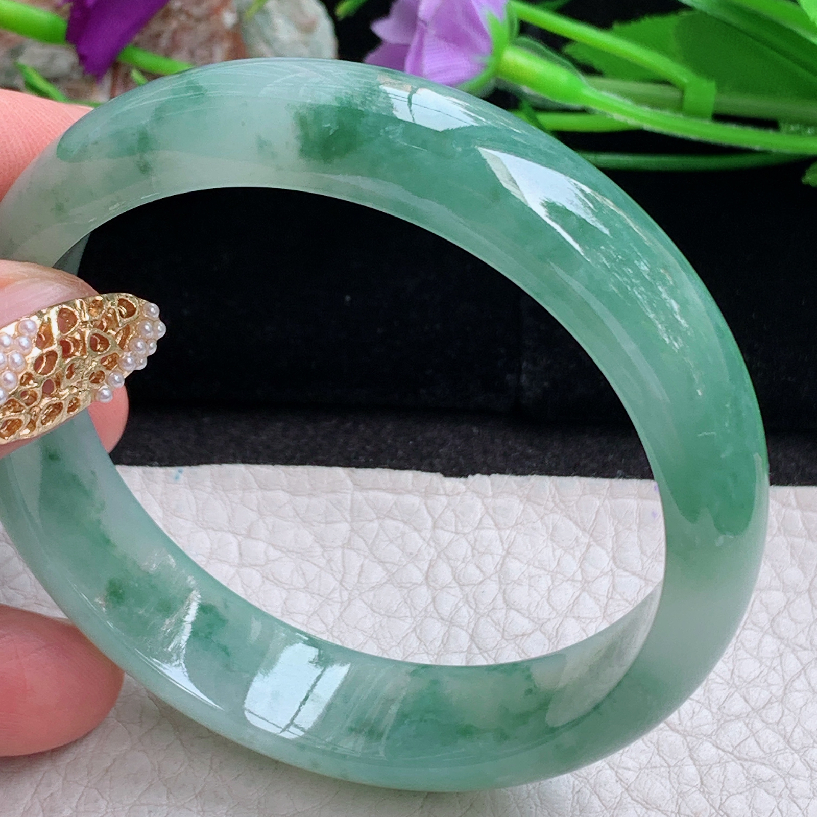 js实拍58*14.3*7平安镯 天然缅甸翡翠a货手镯冰飘花正圈玉镯子