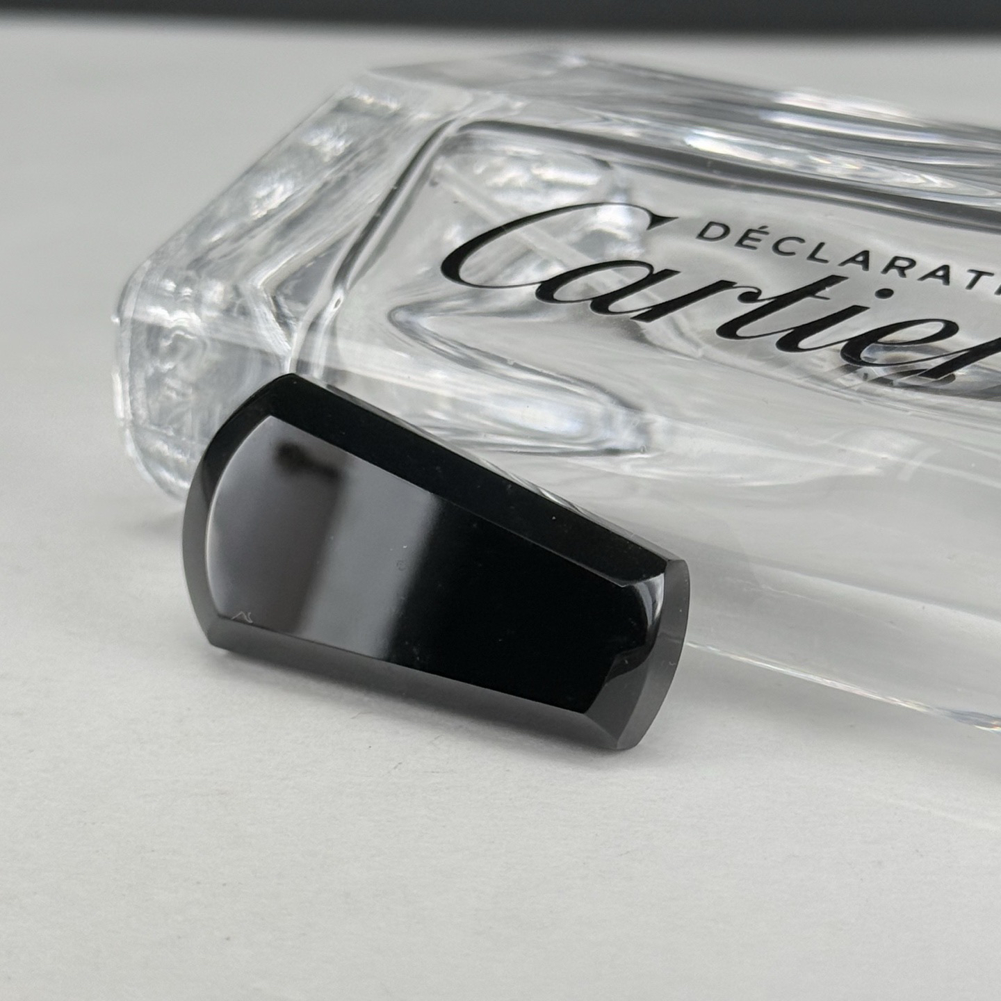 精品墨翠无事牌 种好色正 黑度极好 打灯通透 尺寸35.6