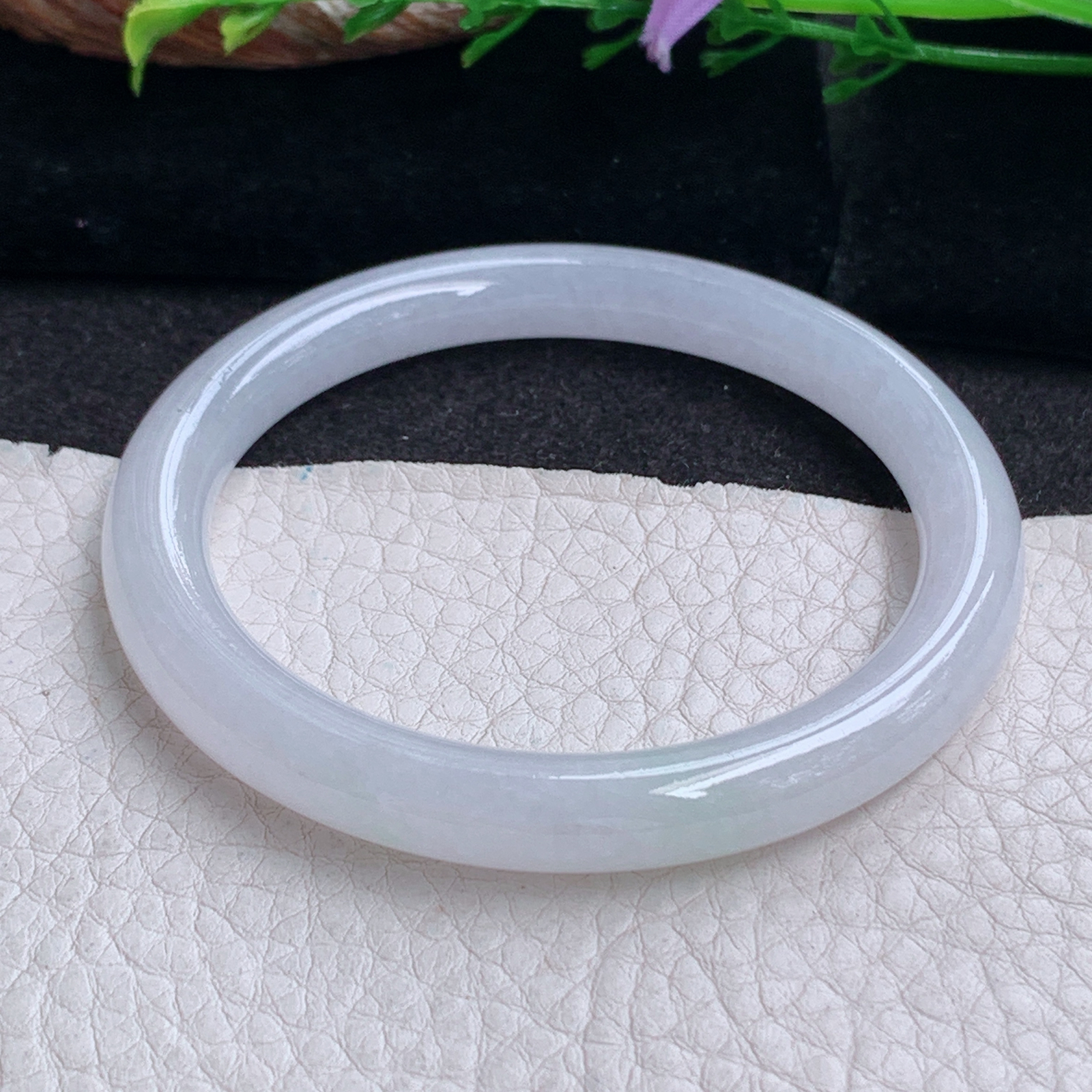 n小圈口53*7.8*7.6美人镯 天然缅甸翡翠a货手镯纯美白月光圆条正圈叮当镯